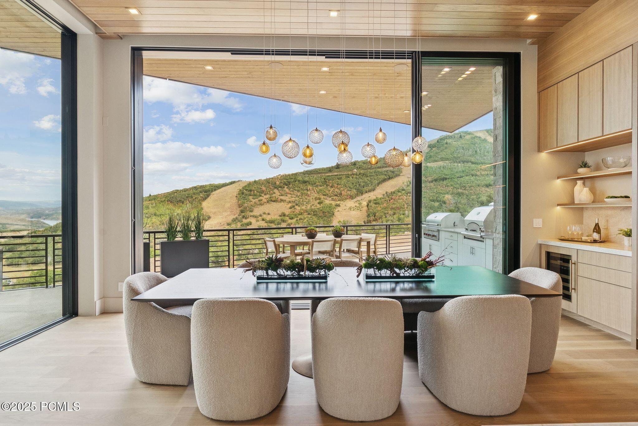 Park City, Utah 84060, United States, 6 Bedrooms Bedrooms, ,9 BathroomsBathrooms,Residential,Active,207376