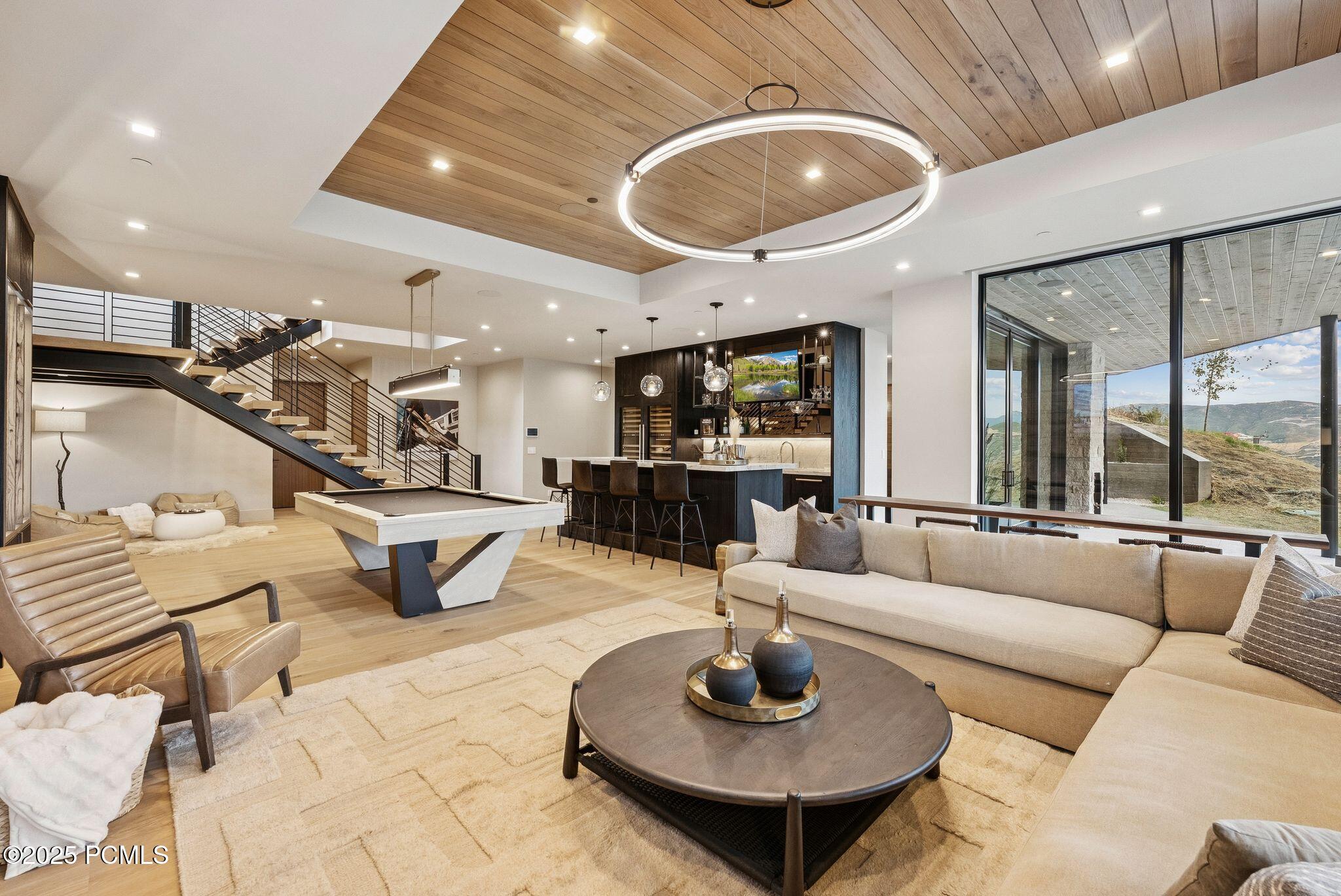 Park City, Utah 84060, United States, 6 Bedrooms Bedrooms, ,9 BathroomsBathrooms,Residential,Active,207376