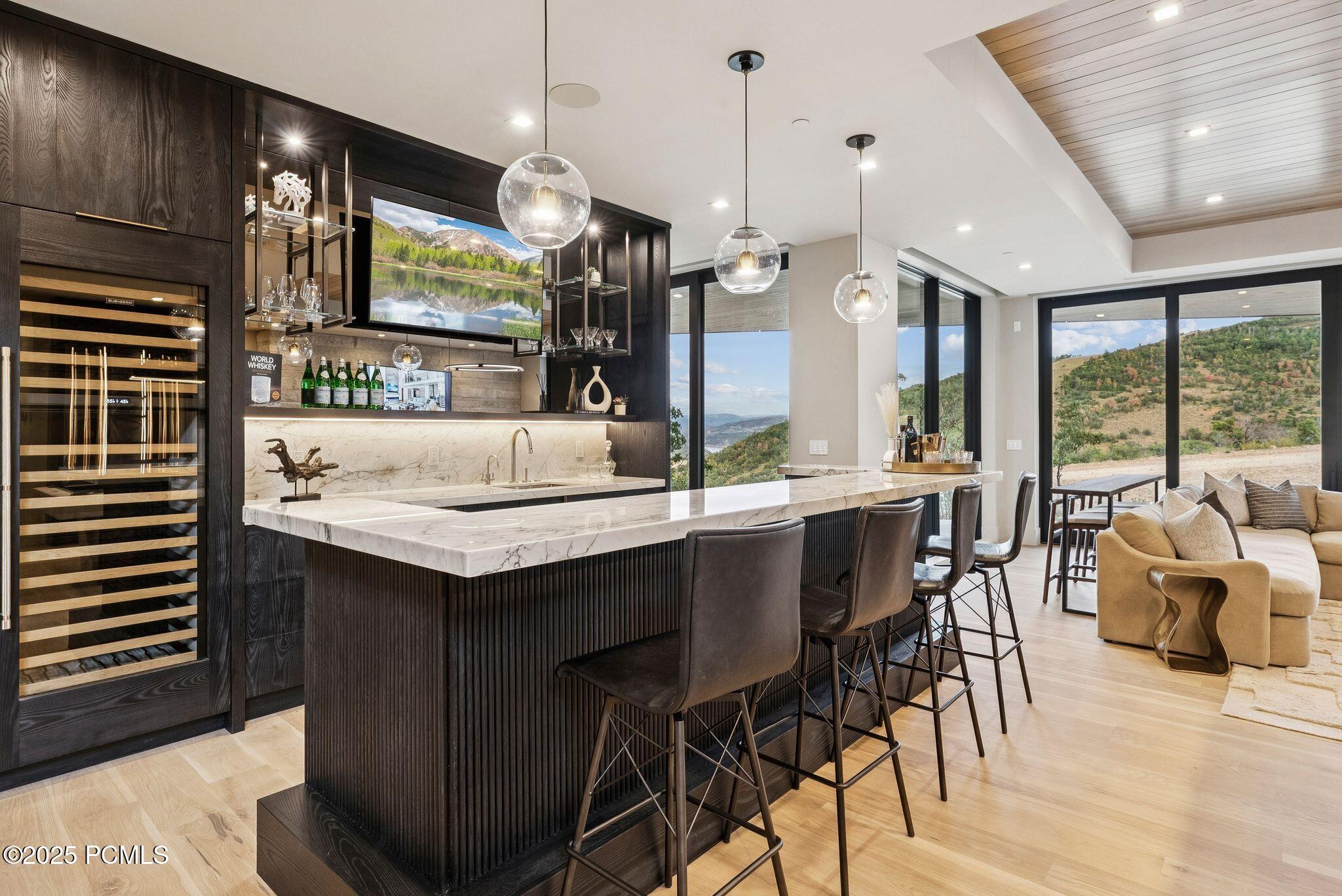 Park City, Utah 84060, United States, 6 Bedrooms Bedrooms, ,9 BathroomsBathrooms,Residential,Active,207376