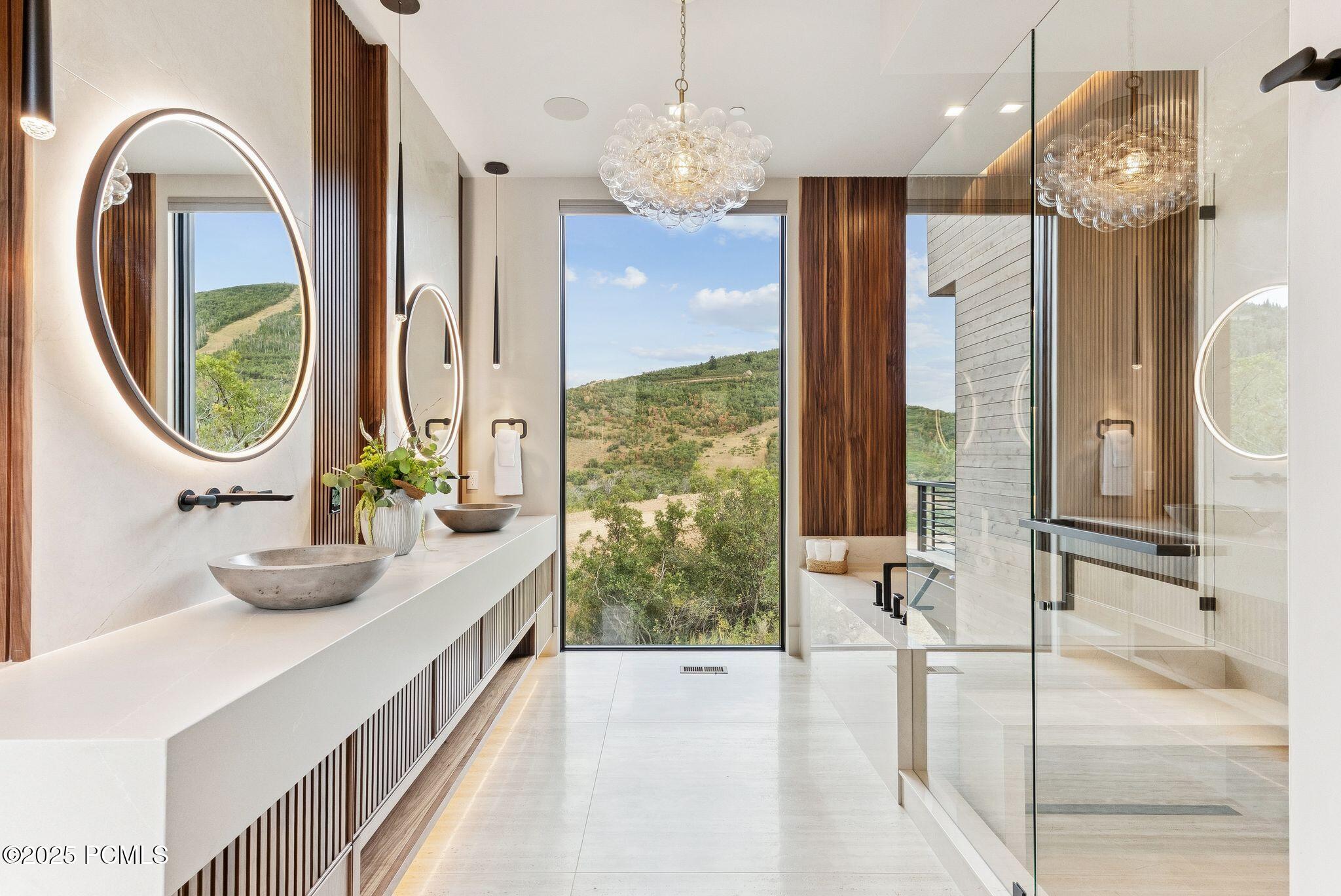 Park City, Utah 84060, United States, 6 Bedrooms Bedrooms, ,9 BathroomsBathrooms,Residential,Active,207376