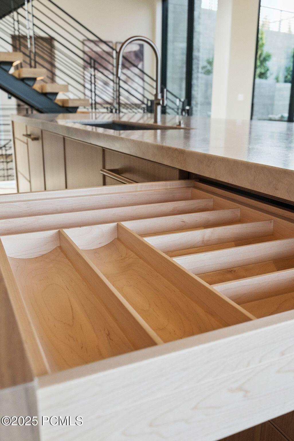 Park City, Utah 84060, United States, 6 Bedrooms Bedrooms, ,9 BathroomsBathrooms,Residential,Active,207376