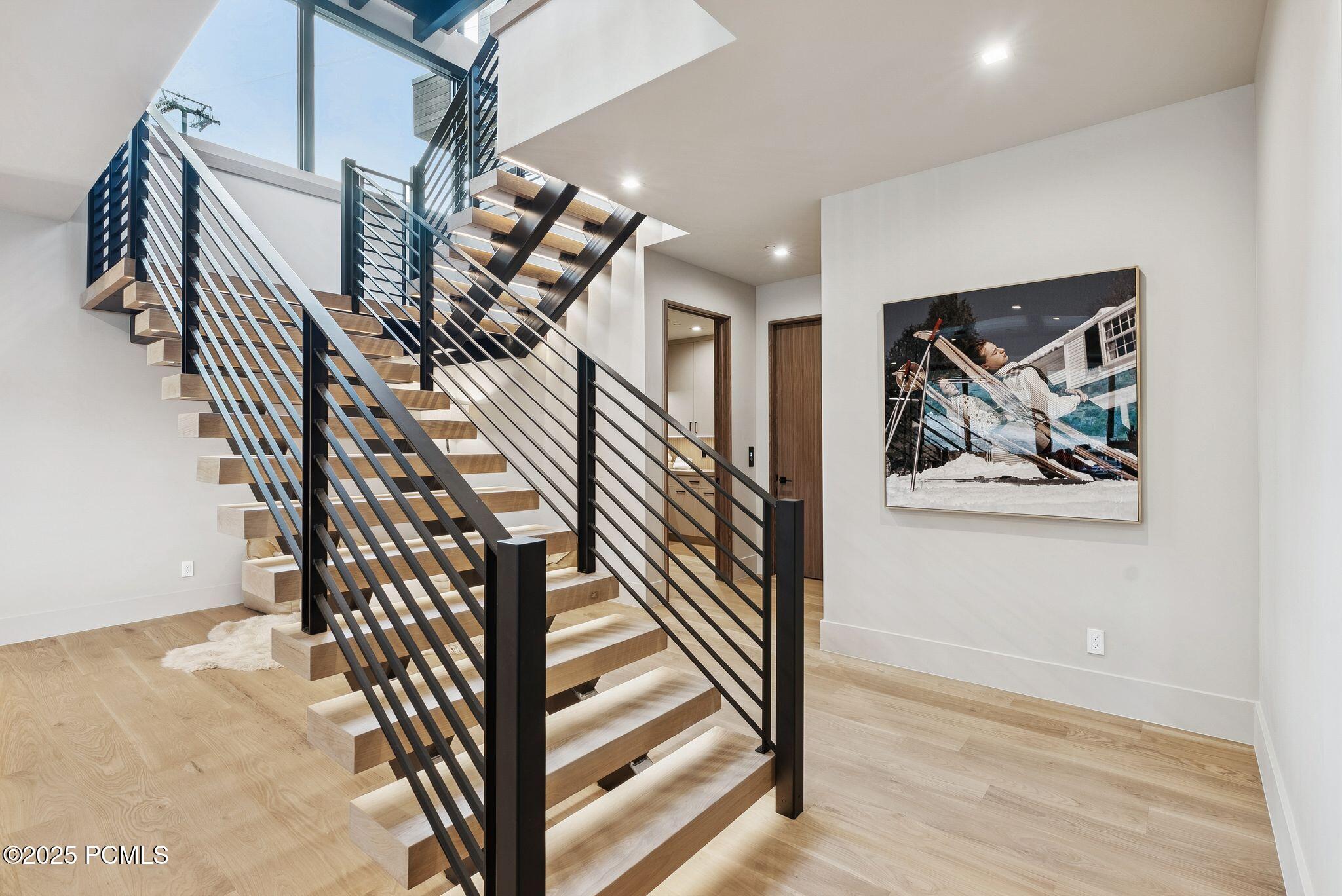 Park City, Utah 84060, United States, 6 Bedrooms Bedrooms, ,9 BathroomsBathrooms,Residential,Active,207376