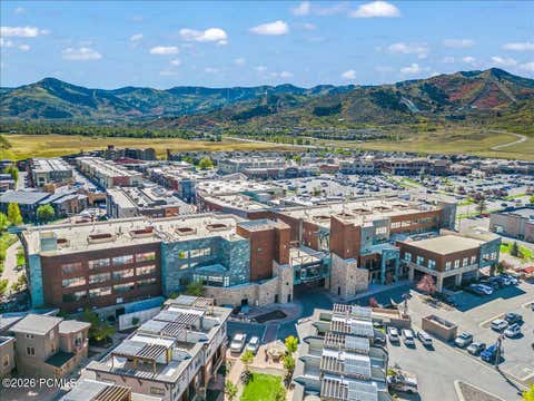Condo For Sale - 1476 W Newpark Boulevard #202<br/> Summit County, Park City, UT 84098