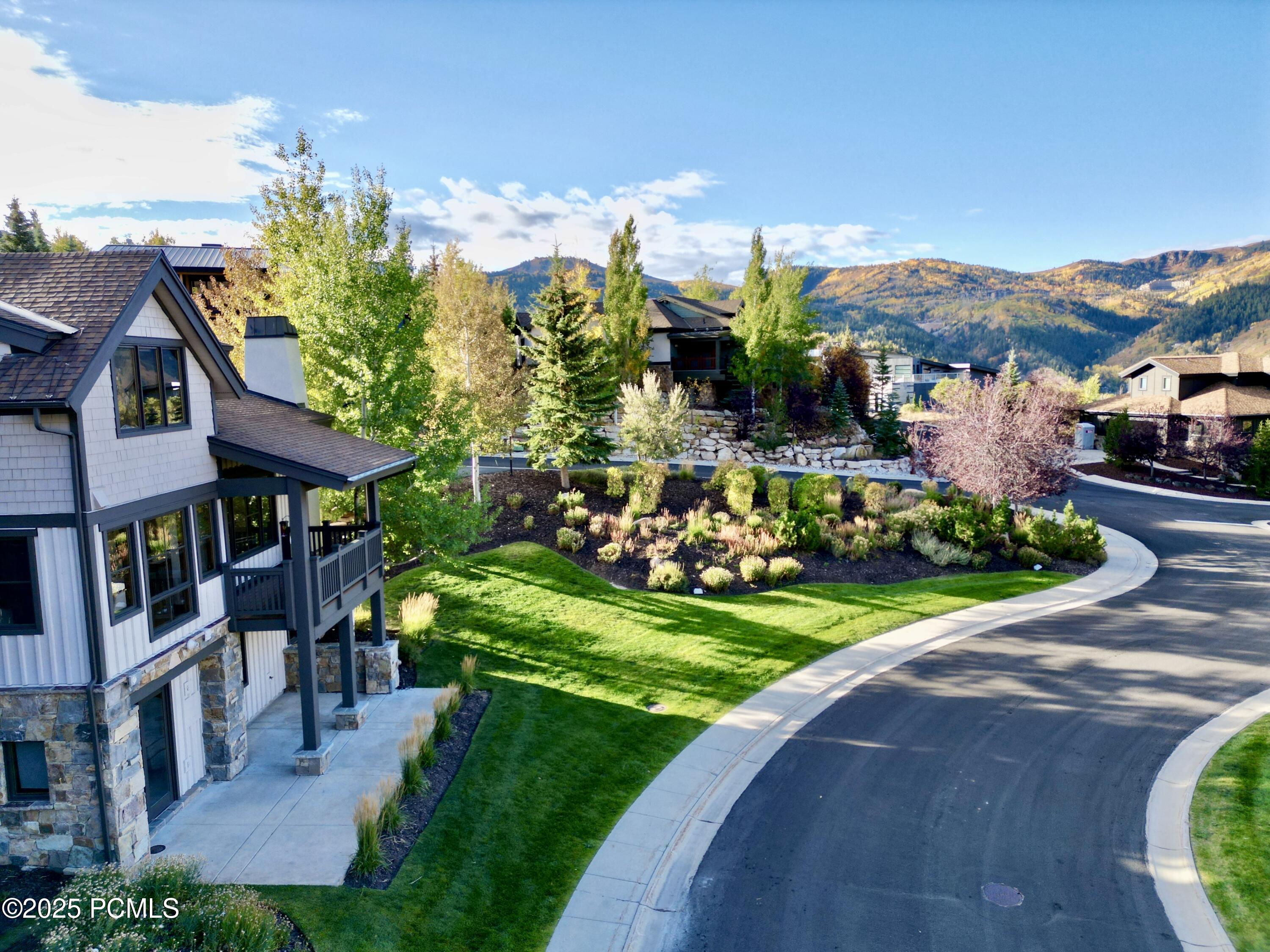 Park City, Utah 84060, United States, 5 Bedrooms Bedrooms, ,5 BathroomsBathrooms,Residential,Active,253681