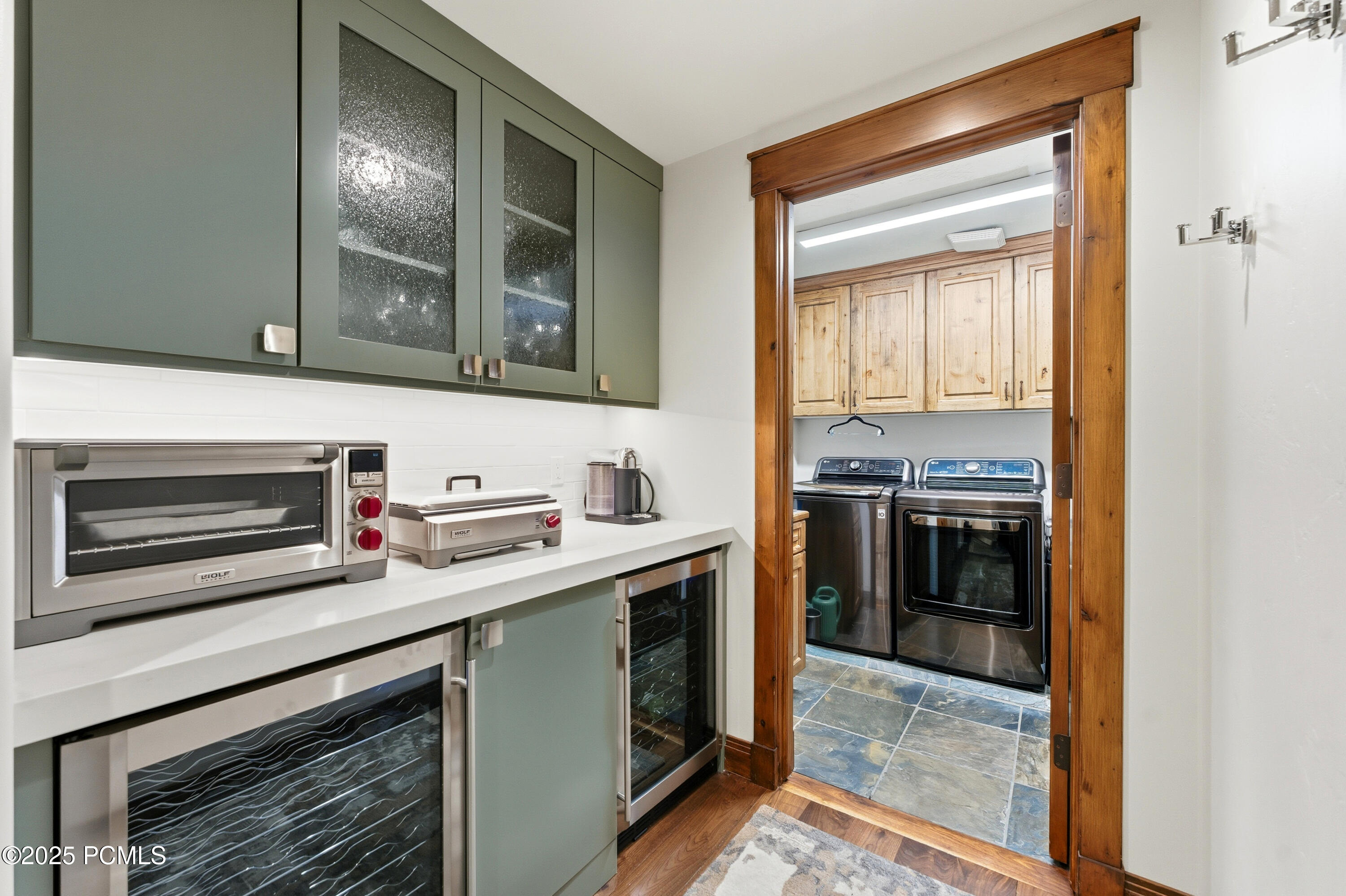 Park City, Utah 84060, United States, 5 Bedrooms Bedrooms, ,5 BathroomsBathrooms,Residential,Active,253681