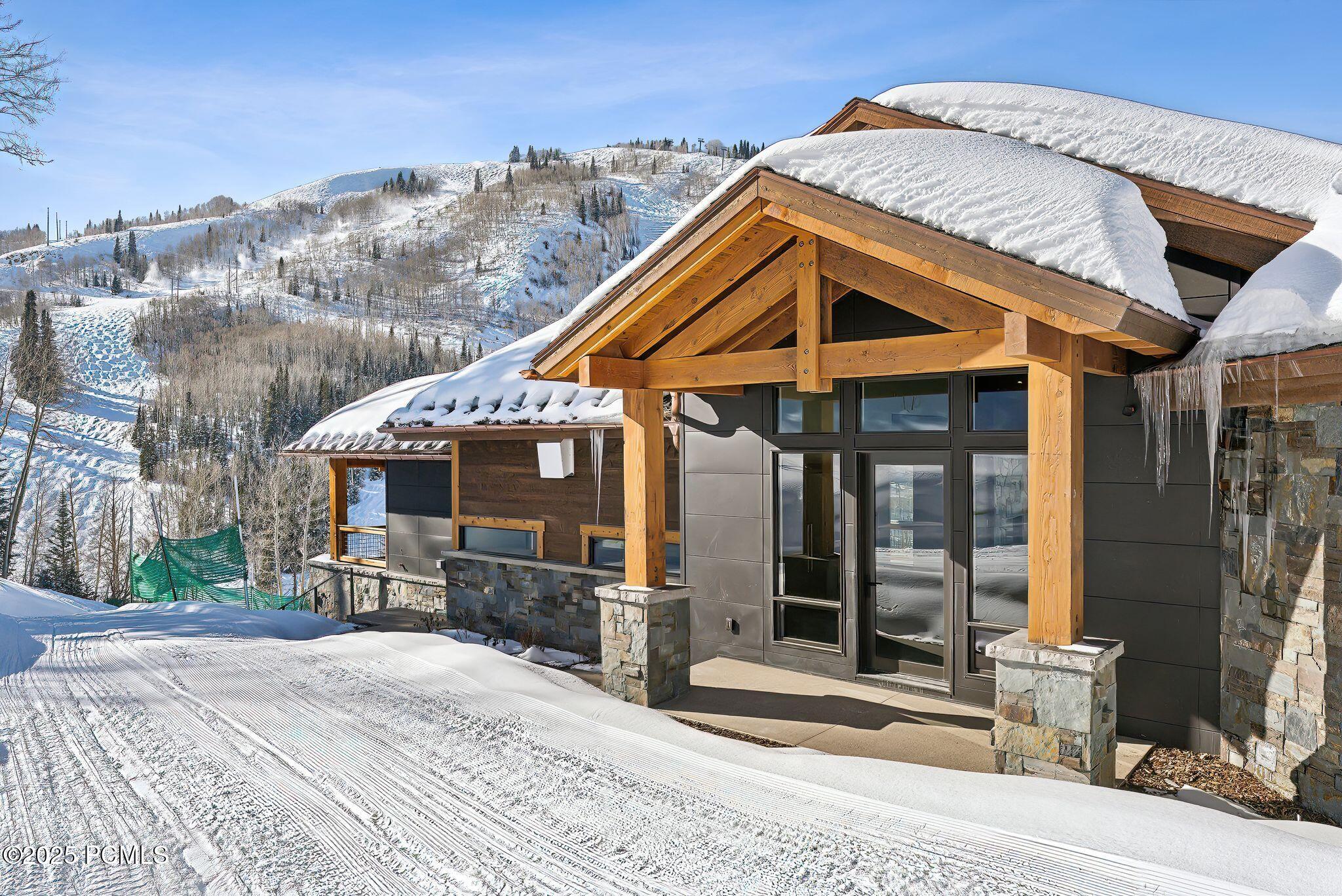 Park City, Utah 84060, United States, 5 Bedrooms Bedrooms, ,7 BathroomsBathrooms,Residential,Active,26850