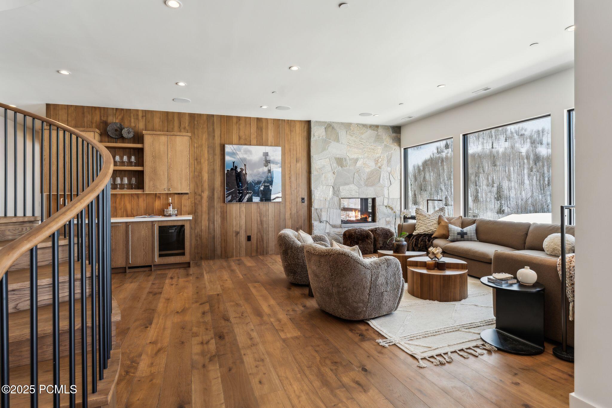 Park City, Utah 84060, United States, 5 Bedrooms Bedrooms, ,7 BathroomsBathrooms,Residential,Active,26850