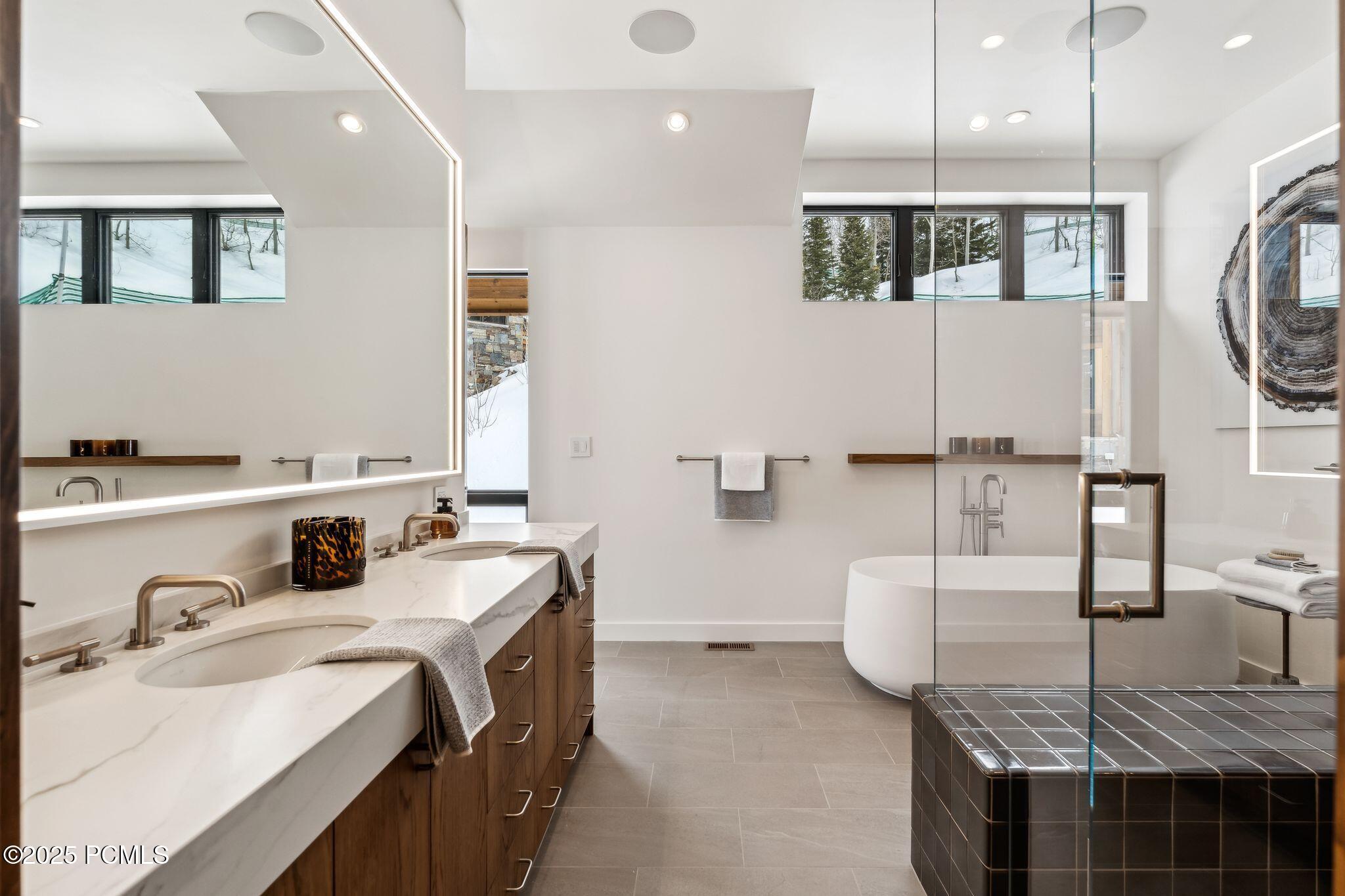 Park City, Utah 84060, United States, 5 Bedrooms Bedrooms, ,7 BathroomsBathrooms,Residential,Active,26850