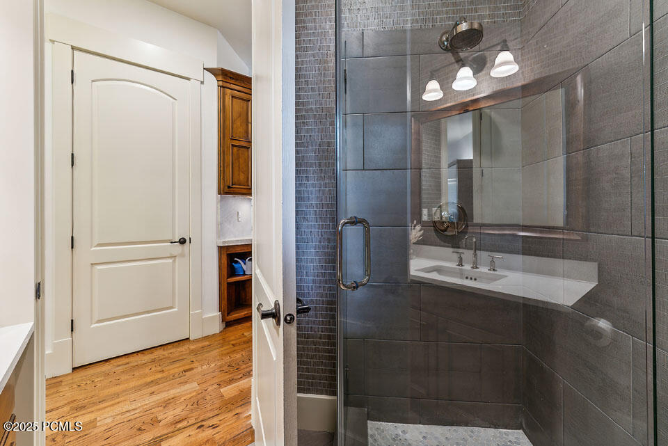 Park City, Utah 84060, United States, 3 Bedrooms Bedrooms, ,3 BathroomsBathrooms,Residential,Active,162013