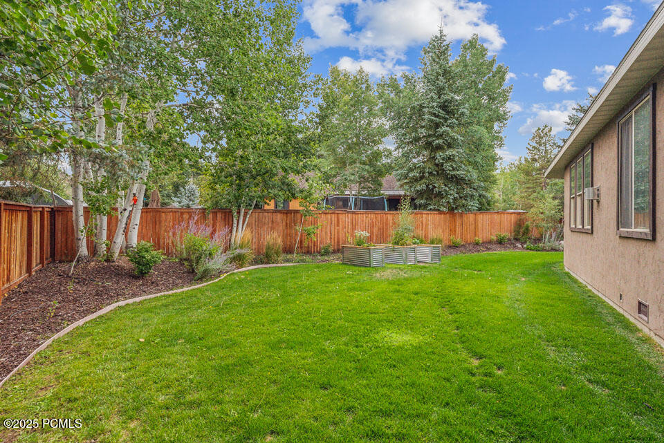 Park City, Utah 84060, United States, 3 Bedrooms Bedrooms, ,3 BathroomsBathrooms,Residential,Active,162013