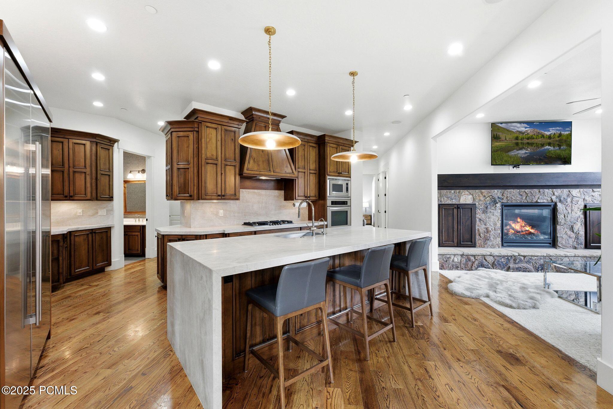 Park City, Utah 84060, United States, 3 Bedrooms Bedrooms, ,3 BathroomsBathrooms,Residential,Active,162013