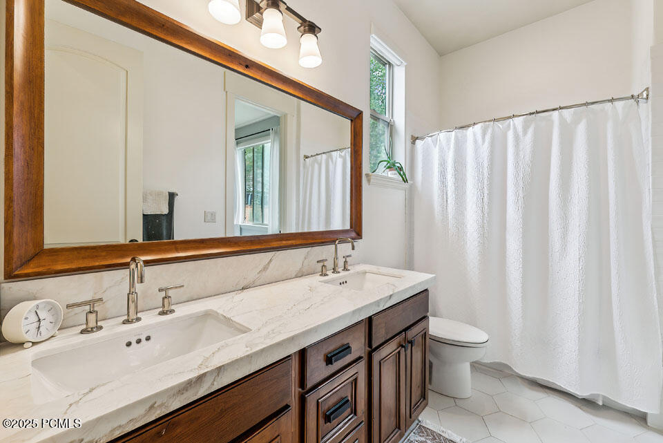 Park City, Utah 84060, United States, 3 Bedrooms Bedrooms, ,3 BathroomsBathrooms,Residential,Active,162013