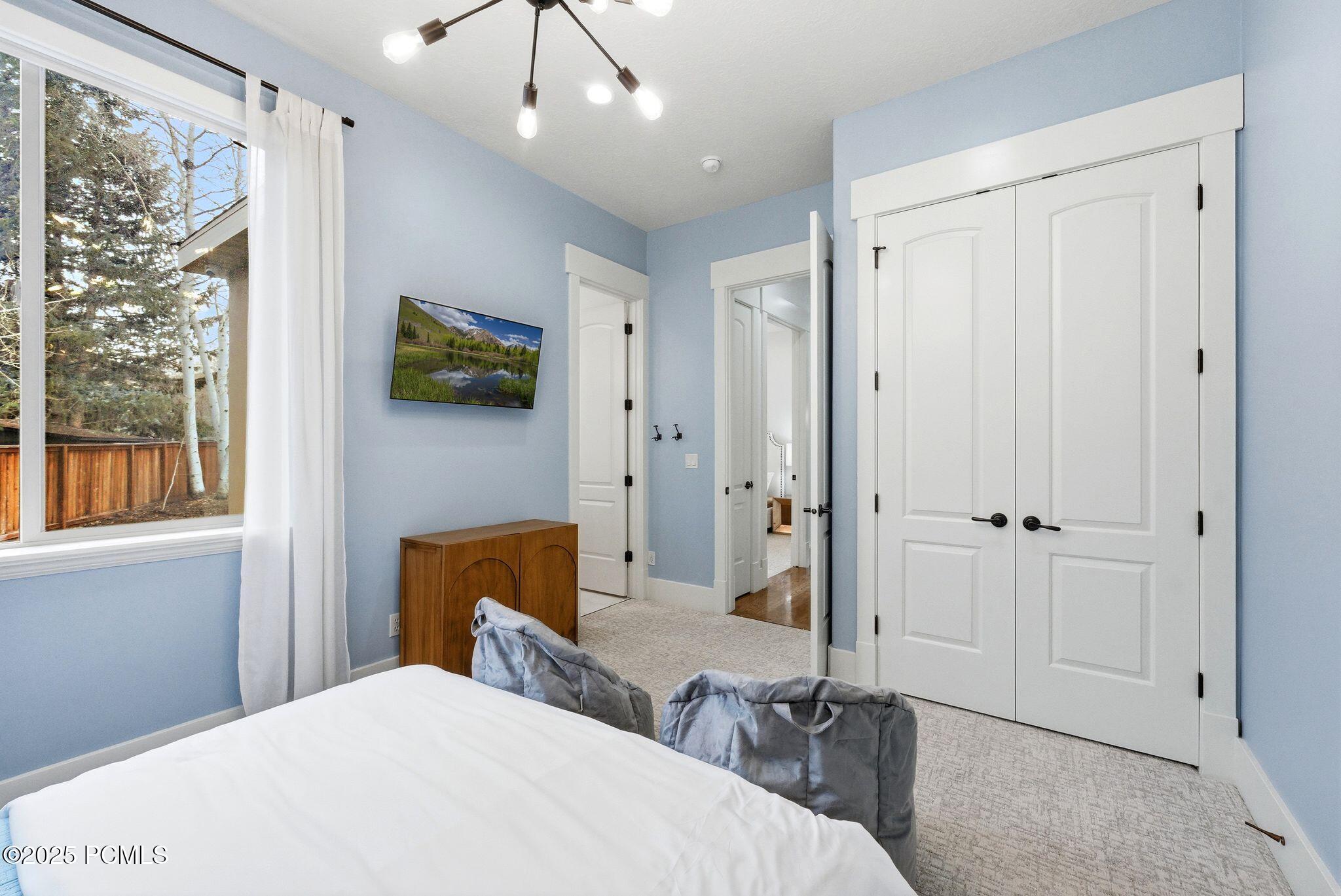 Park City, Utah 84060, United States, 3 Bedrooms Bedrooms, ,3 BathroomsBathrooms,Residential,Active,162013