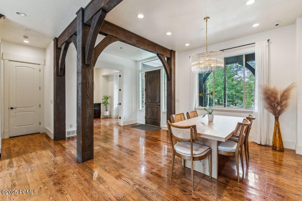 Park City, Utah 84060, United States, 3 Bedrooms Bedrooms, ,3 BathroomsBathrooms,Residential,Active,162013