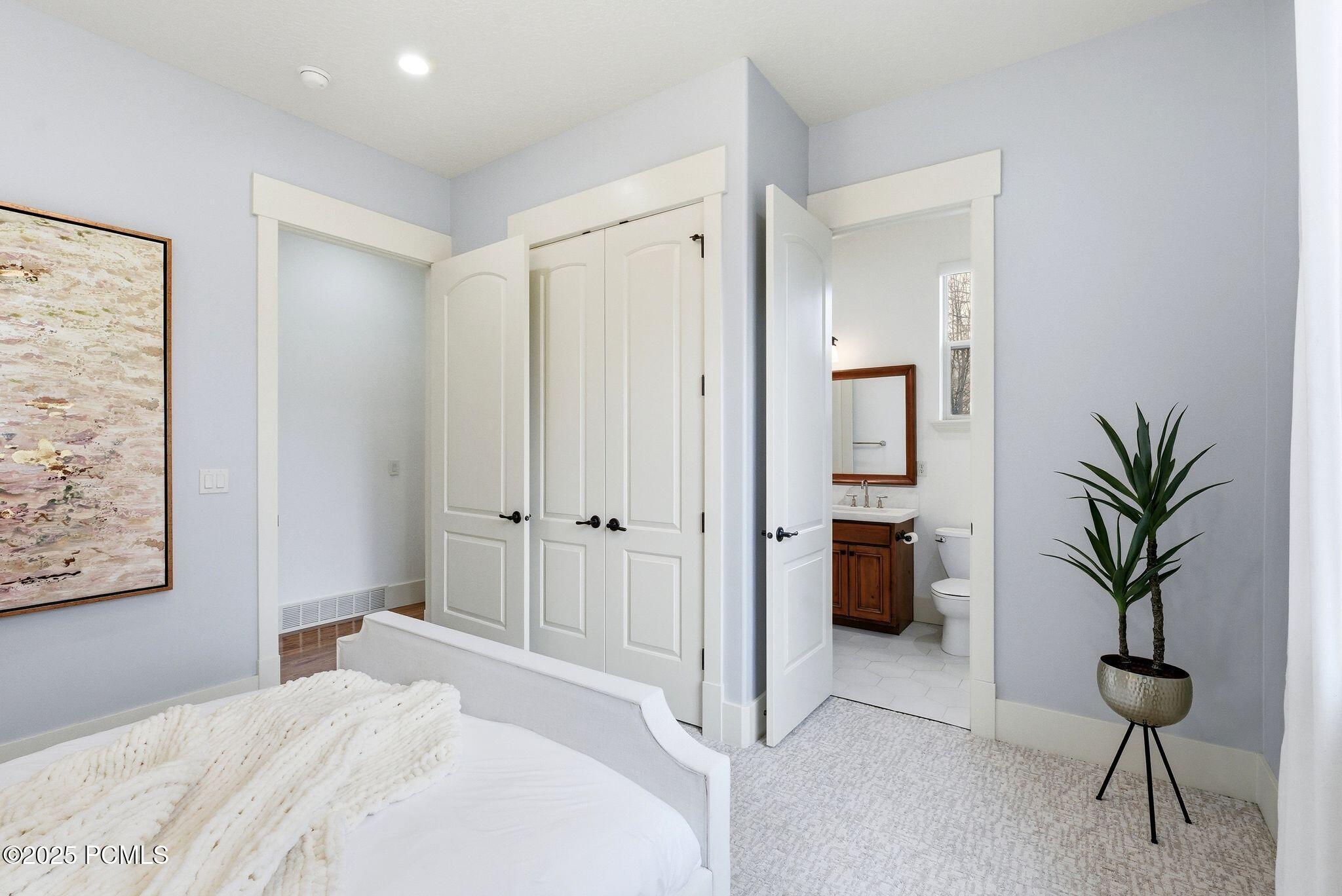 Park City, Utah 84060, United States, 3 Bedrooms Bedrooms, ,3 BathroomsBathrooms,Residential,Active,162013