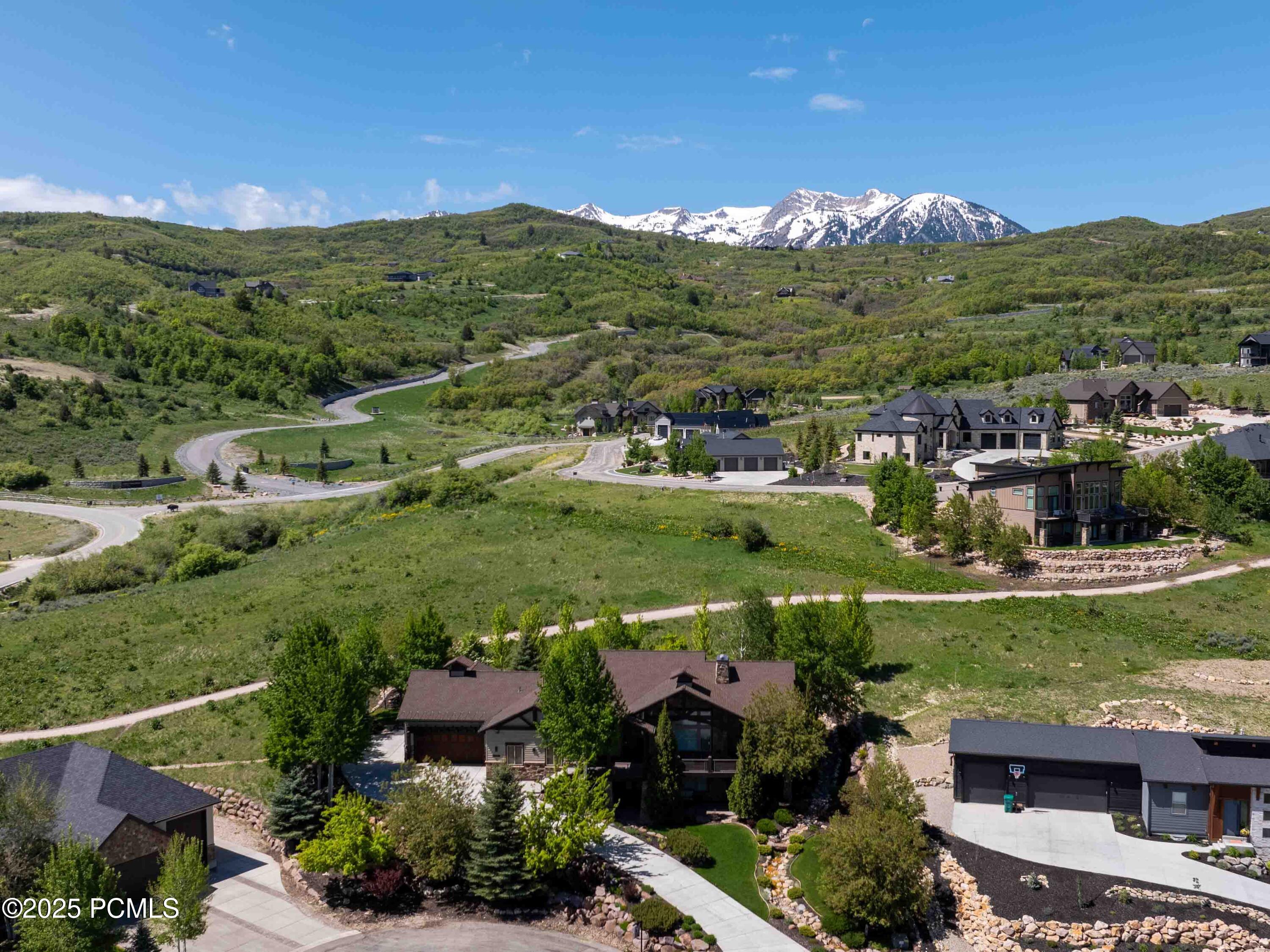 1049 S Meadowlark Lane, Huntsville, Utah image 2