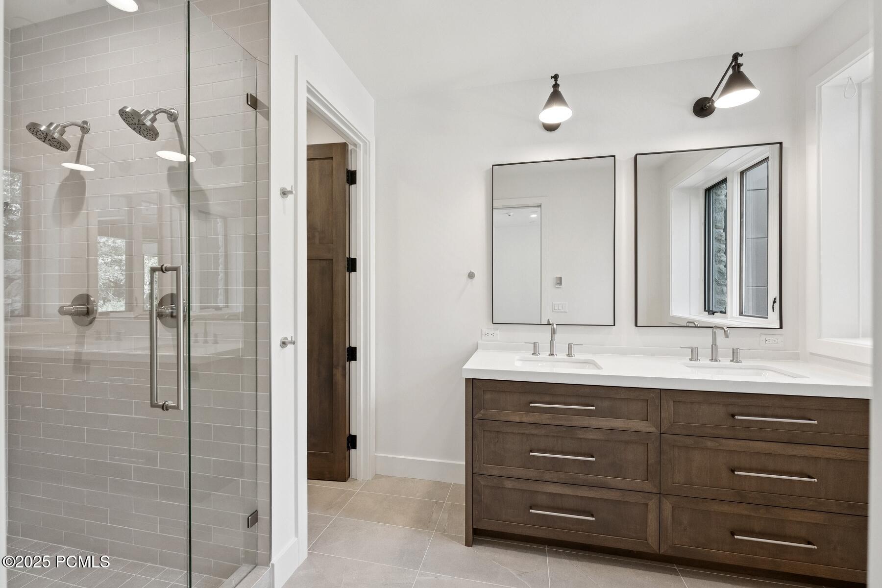 Park City, Utah 84060, United States, 6 Bedrooms Bedrooms, ,7 BathroomsBathrooms,Residential,Active,48698