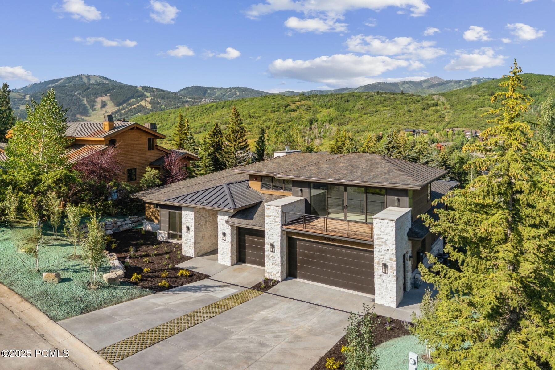 Park City, Utah 84060, United States, 6 Bedrooms Bedrooms, ,7 BathroomsBathrooms,Residential,Active,48698