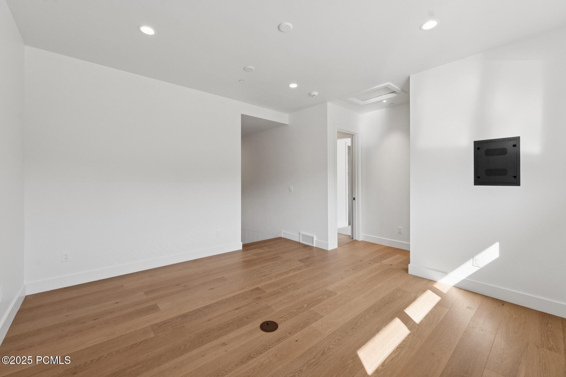 Park City, Utah 84060, United States, 6 Bedrooms Bedrooms, ,7 BathroomsBathrooms,Residential,Active,48698