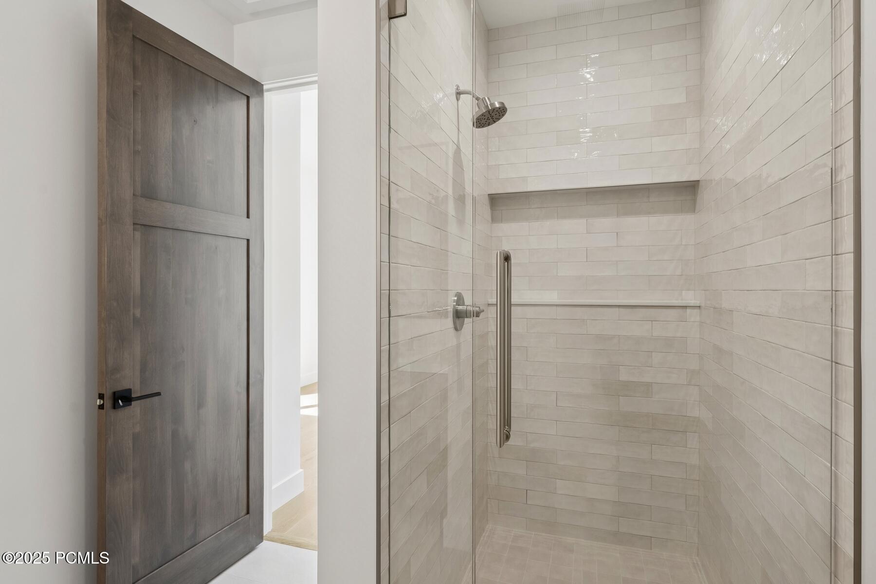 Park City, Utah 84060, United States, 6 Bedrooms Bedrooms, ,7 BathroomsBathrooms,Residential,Active,48698