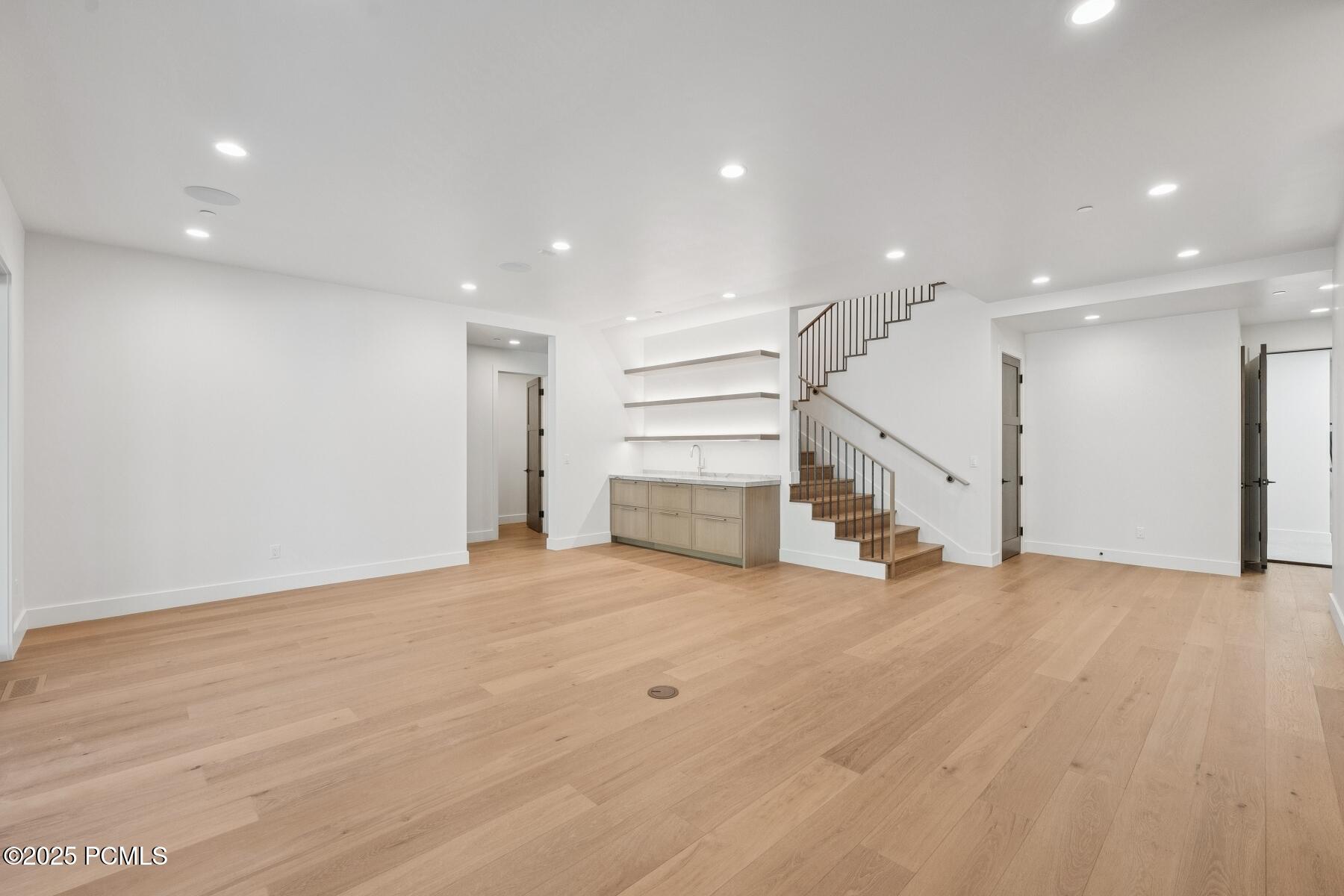 Park City, Utah 84060, United States, 6 Bedrooms Bedrooms, ,7 BathroomsBathrooms,Residential,Active,48698