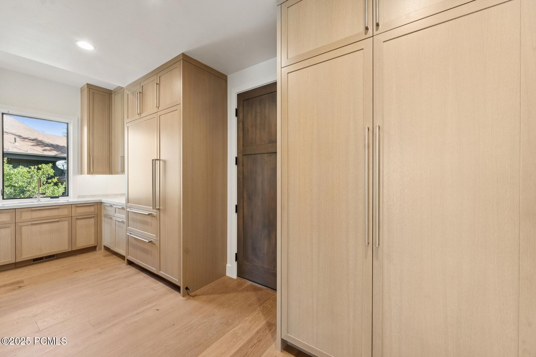 Park City, Utah 84060, United States, 6 Bedrooms Bedrooms, ,7 BathroomsBathrooms,Residential,Active,48698