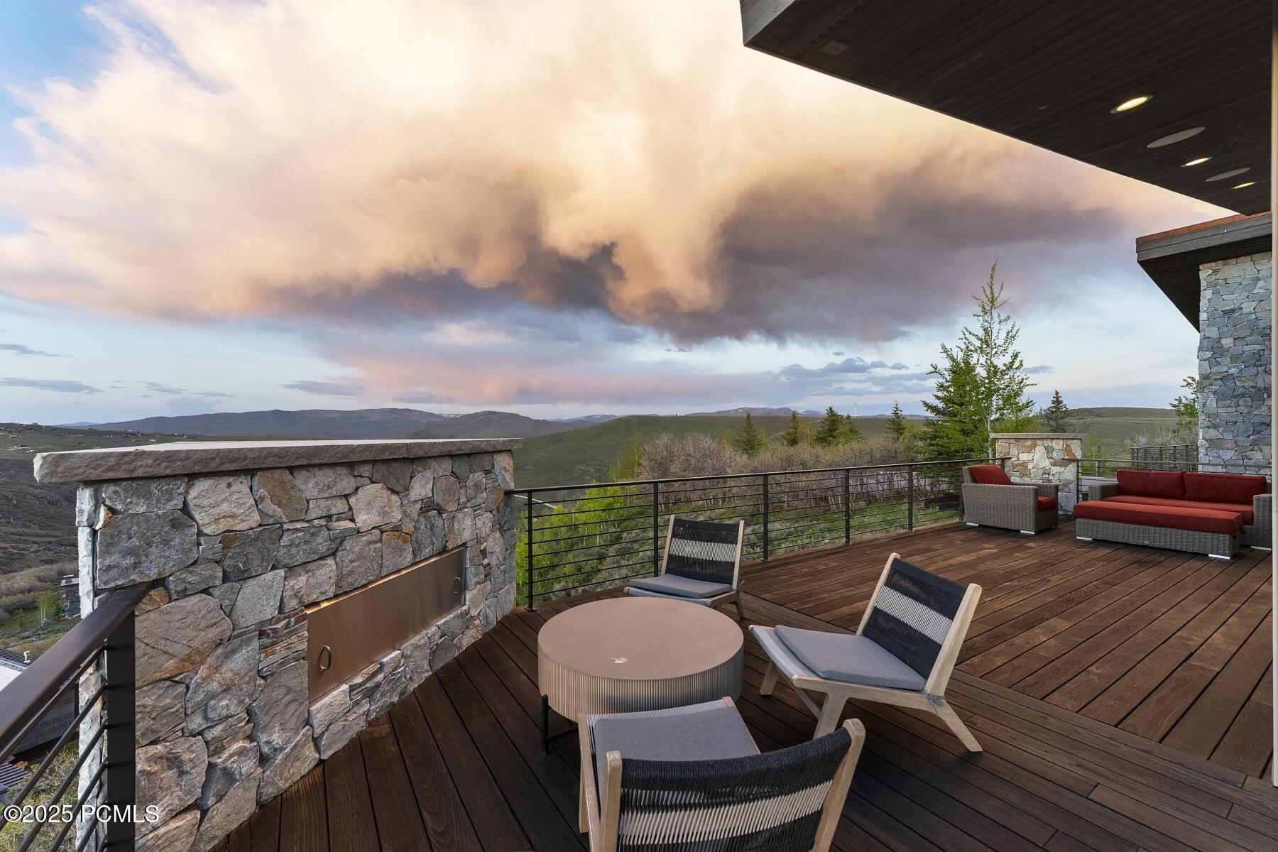 Park City, Utah 84098, United States, 4 Bedrooms Bedrooms, ,5 BathroomsBathrooms,Residential,Active,136254