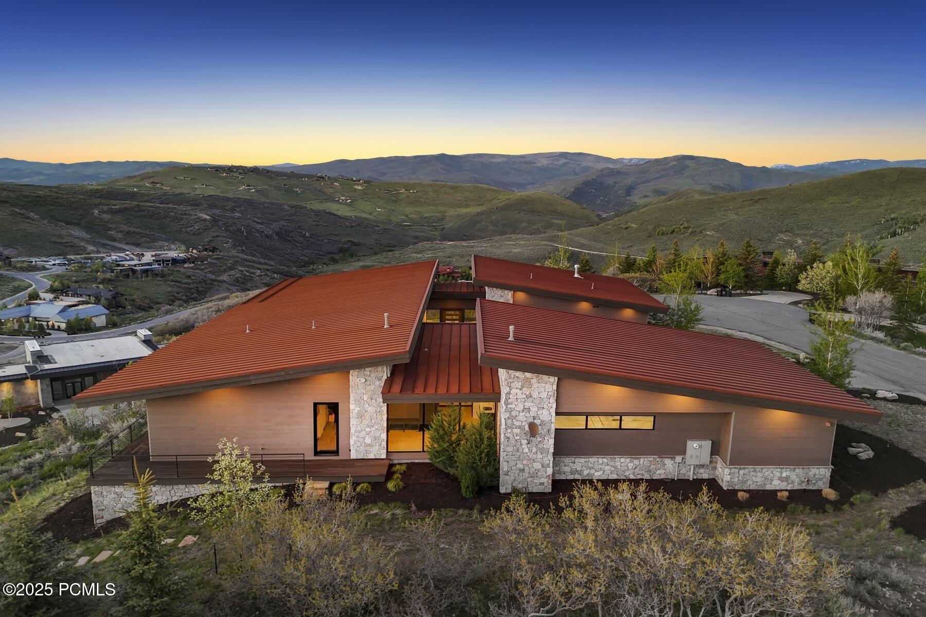 Park City, Utah 84098, United States, 4 Bedrooms Bedrooms, ,5 BathroomsBathrooms,Residential,Active,136254