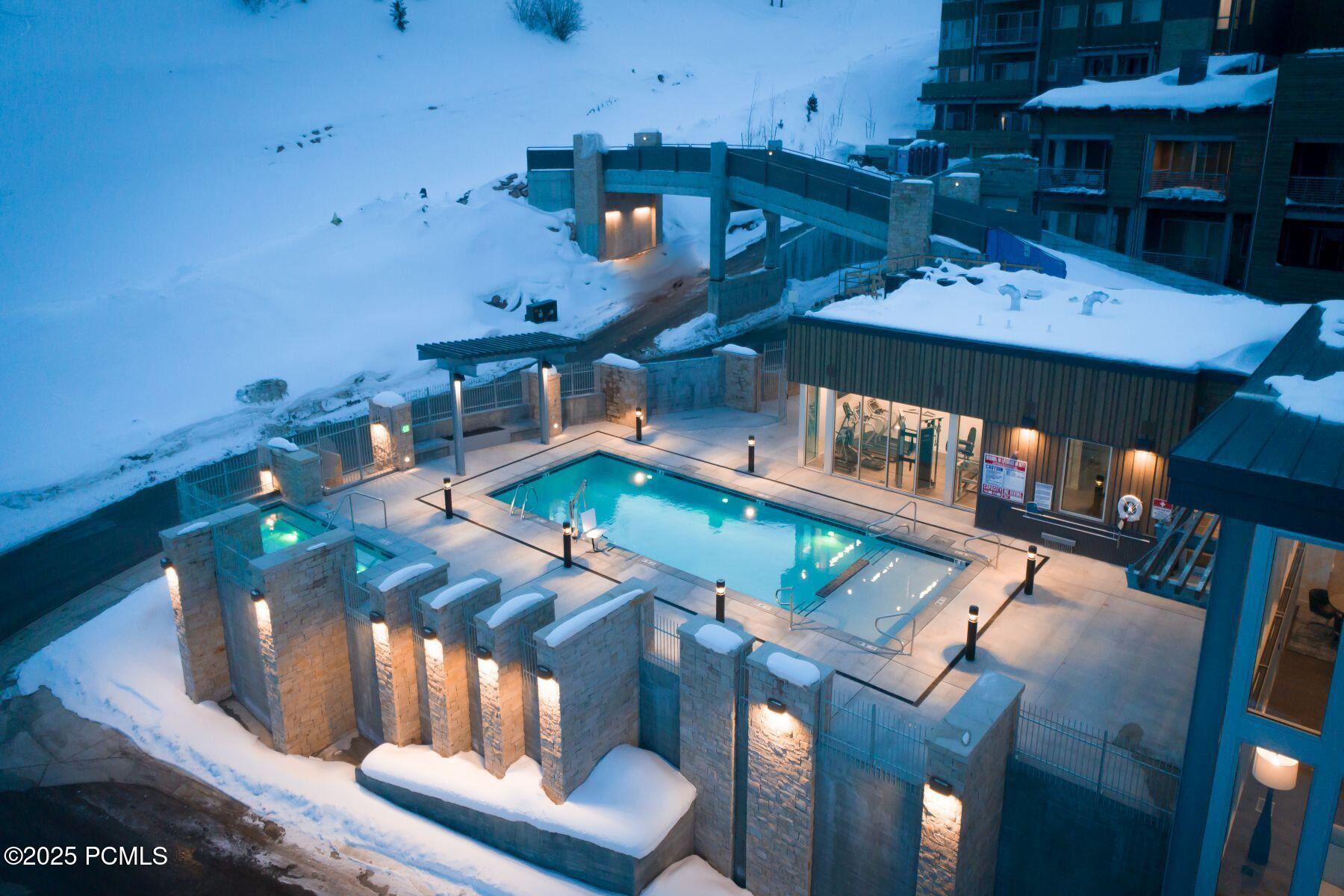 Park City, Utah 84098, United States, 4 Bedrooms Bedrooms, ,5 BathroomsBathrooms,Residential,Active,250352