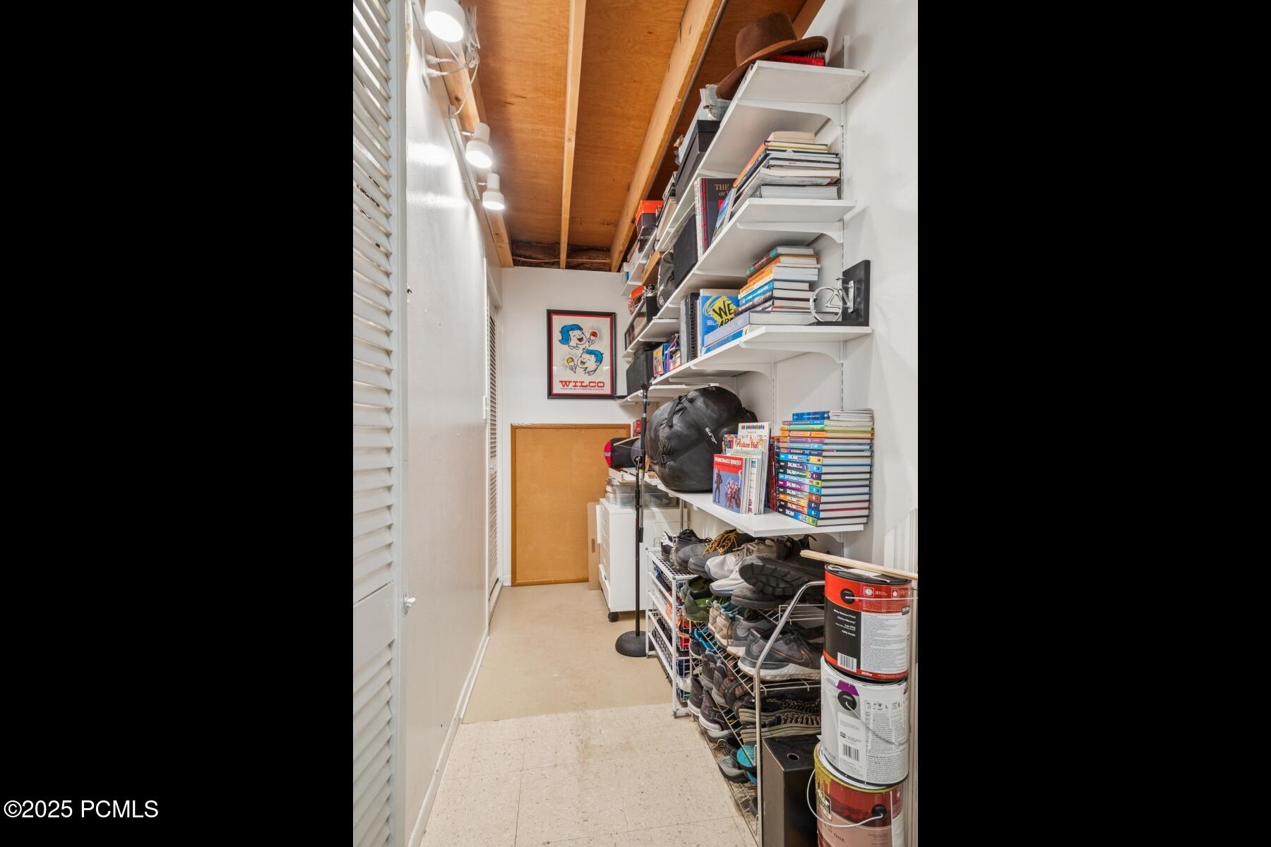 Park City, Utah 84098, United States, 3 Bedrooms Bedrooms, ,1 BathroomBathrooms,Residential,Pending,176348