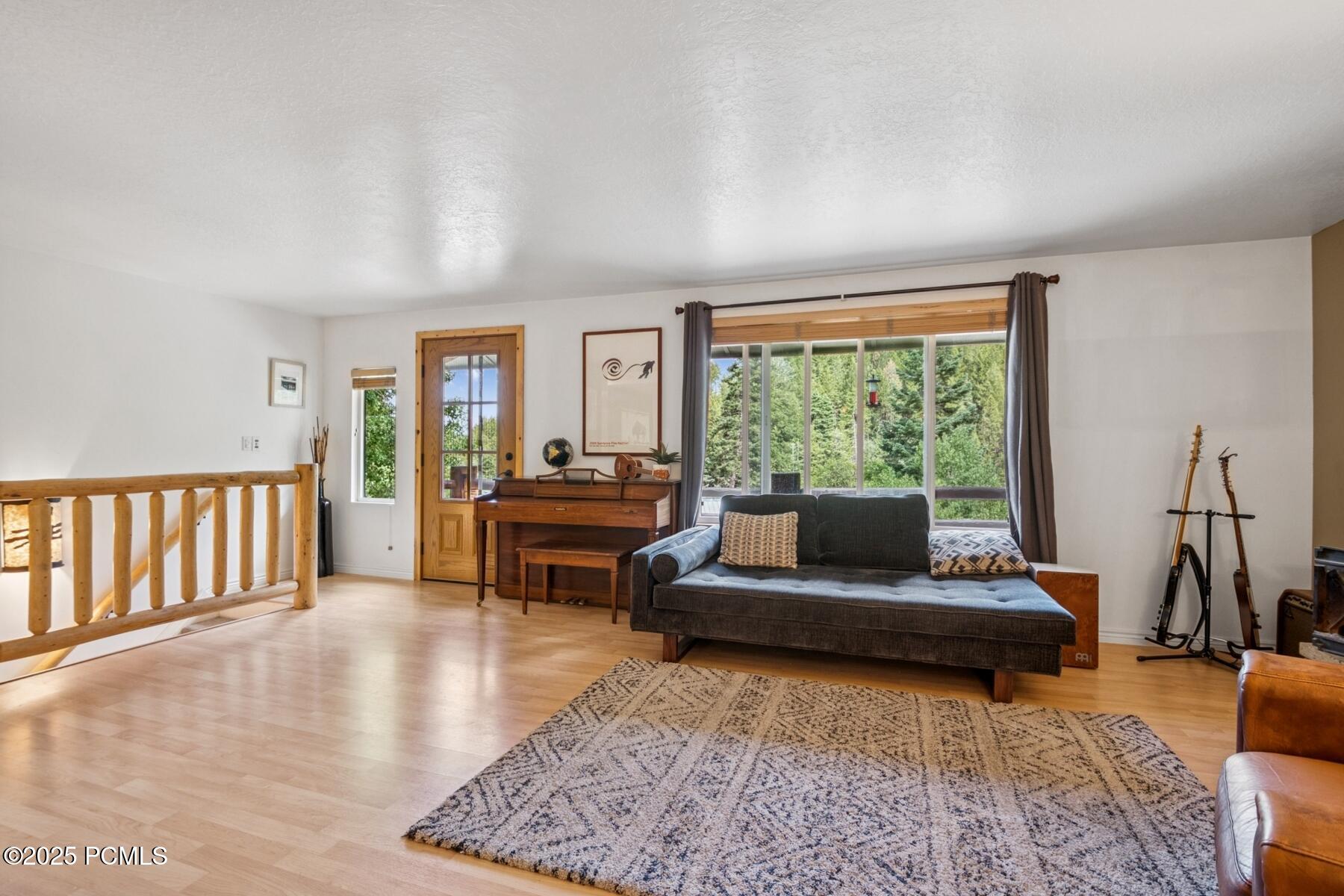 Park City, Utah 84098, United States, 3 Bedrooms Bedrooms, ,1 BathroomBathrooms,Residential,Pending,176348