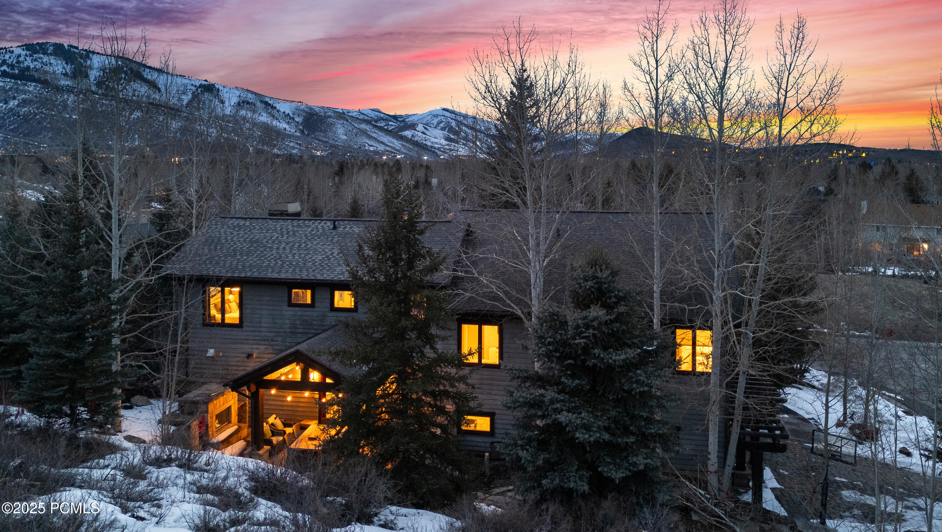Park City, Utah 84060, United States, 5 Bedrooms Bedrooms, ,5 BathroomsBathrooms,Residential,Pending,119717