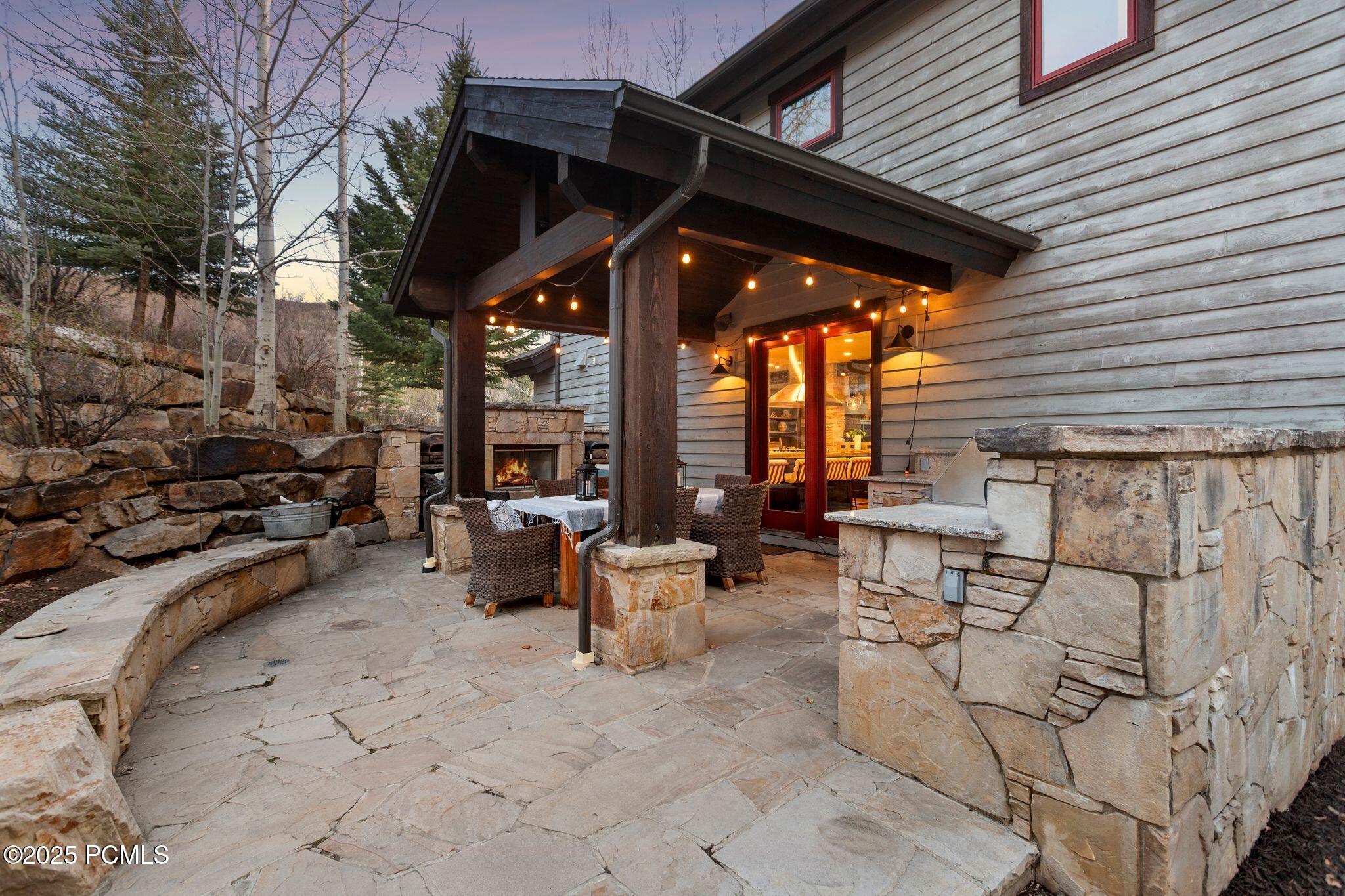 Park City, Utah 84060, United States, 5 Bedrooms Bedrooms, ,5 BathroomsBathrooms,Residential,Pending,119717