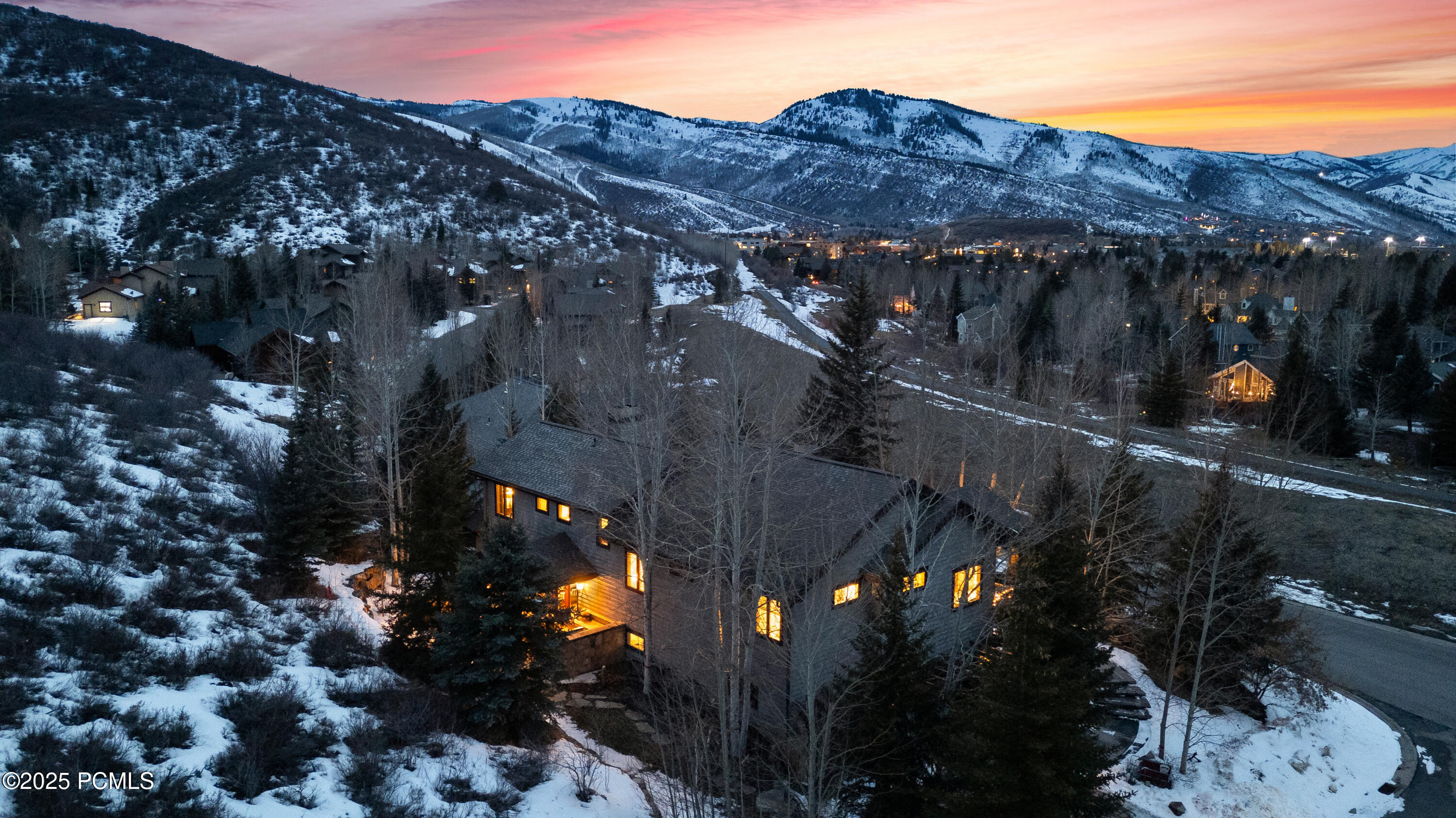 Park City, Utah 84060, United States, 5 Bedrooms Bedrooms, ,5 BathroomsBathrooms,Residential,Pending,119717