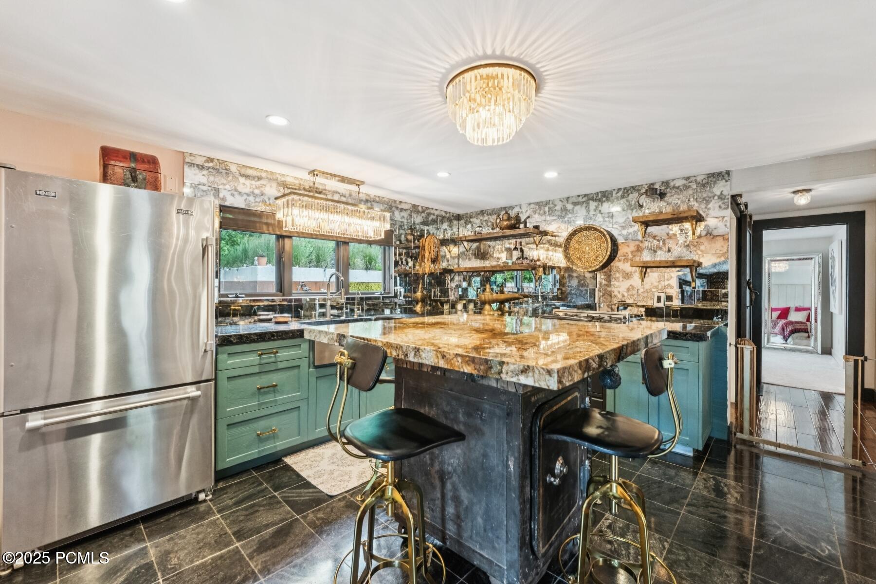 Park City, Utah 84060, United States, 2 Bedrooms Bedrooms, ,1 BathroomBathrooms,Residential,Active,160683