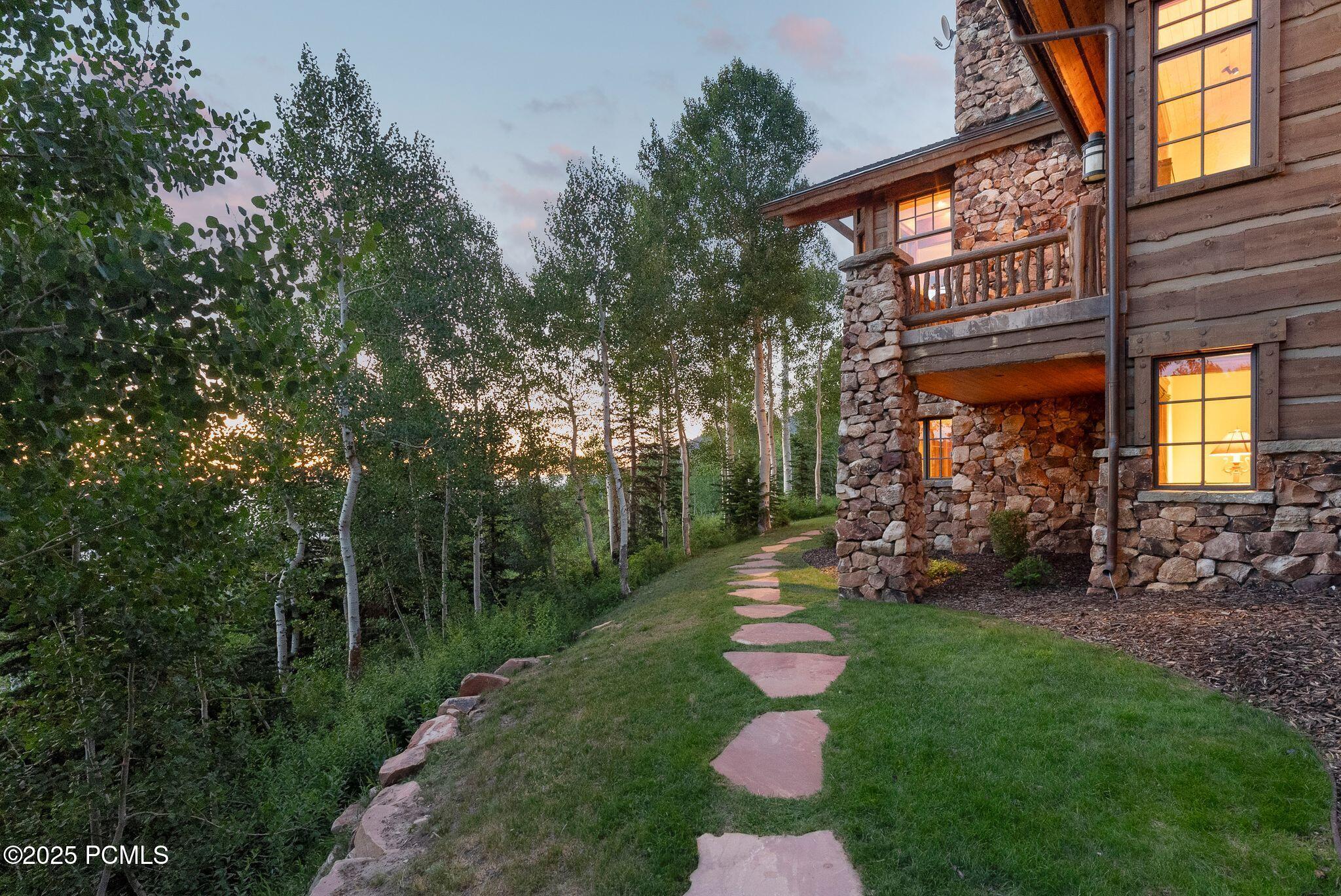 Park City, Utah 84060, United States, 6 Bedrooms Bedrooms, ,10 BathroomsBathrooms,Residential,Active,180210