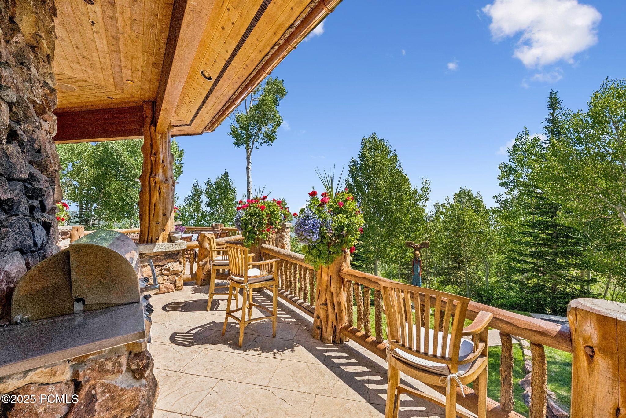 Park City, Utah 84060, United States, 6 Bedrooms Bedrooms, ,10 BathroomsBathrooms,Residential,Active,180210