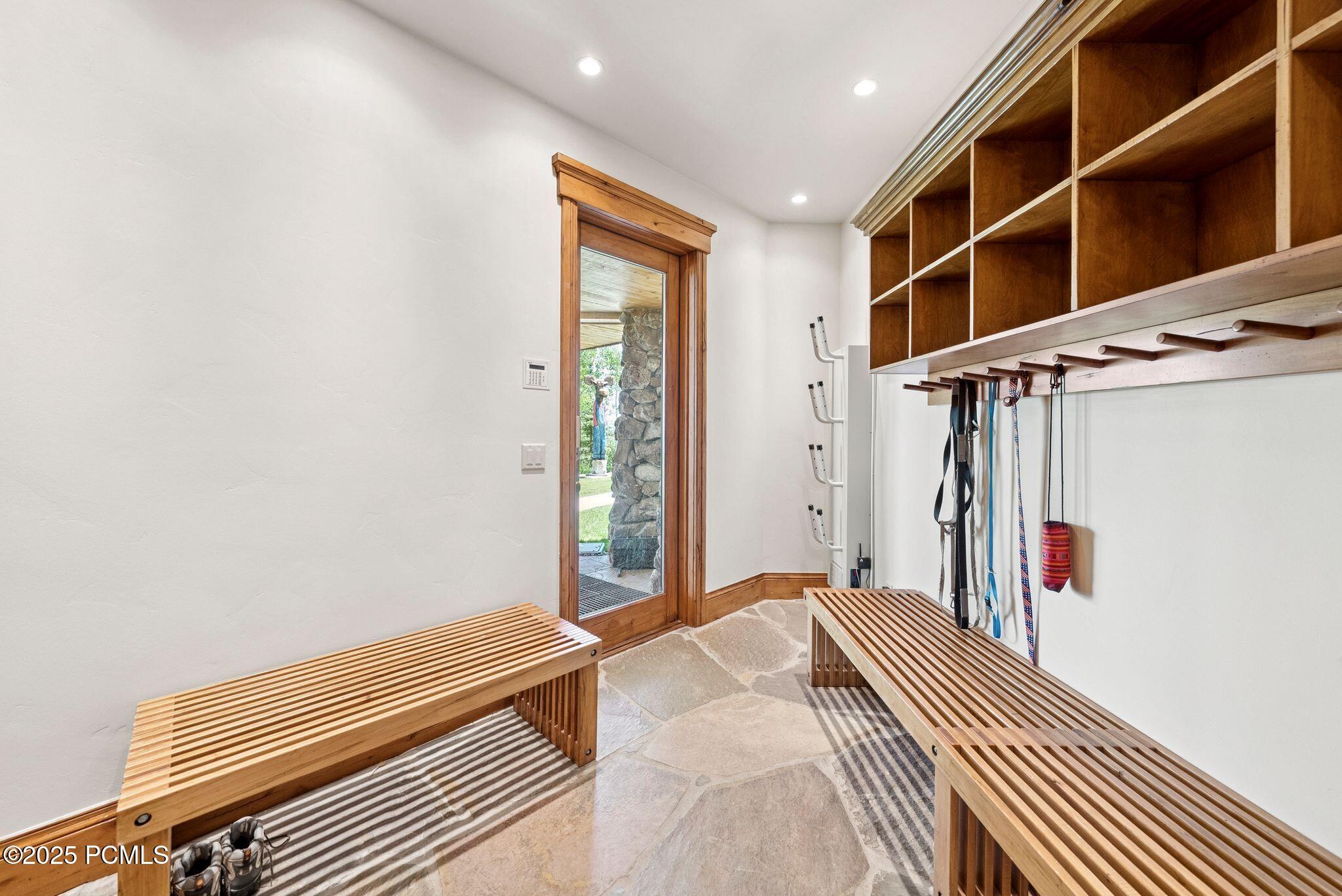 Park City, Utah 84060, United States, 6 Bedrooms Bedrooms, ,10 BathroomsBathrooms,Residential,Active,180210