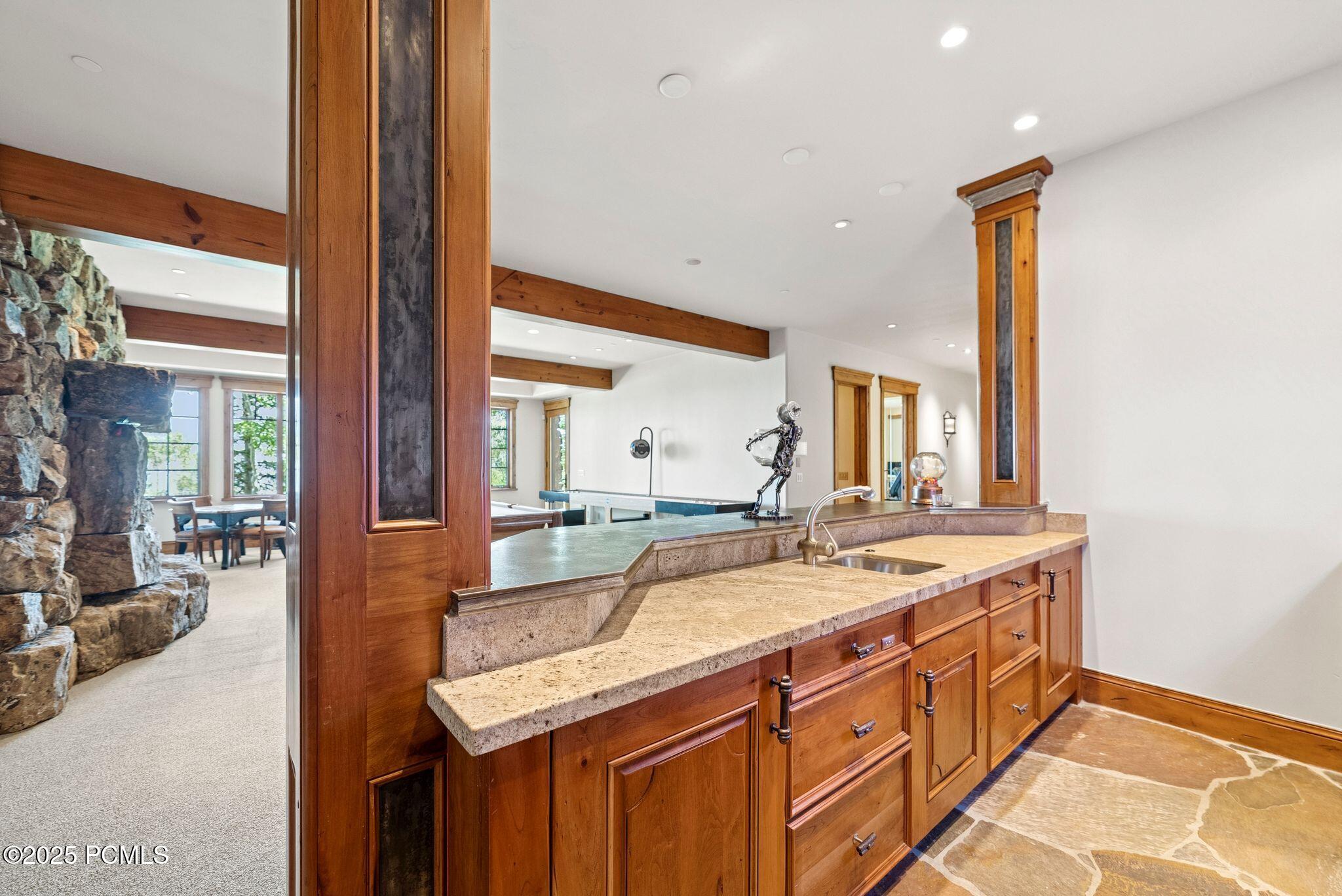 Park City, Utah 84060, United States, 6 Bedrooms Bedrooms, ,10 BathroomsBathrooms,Residential,Active,180210