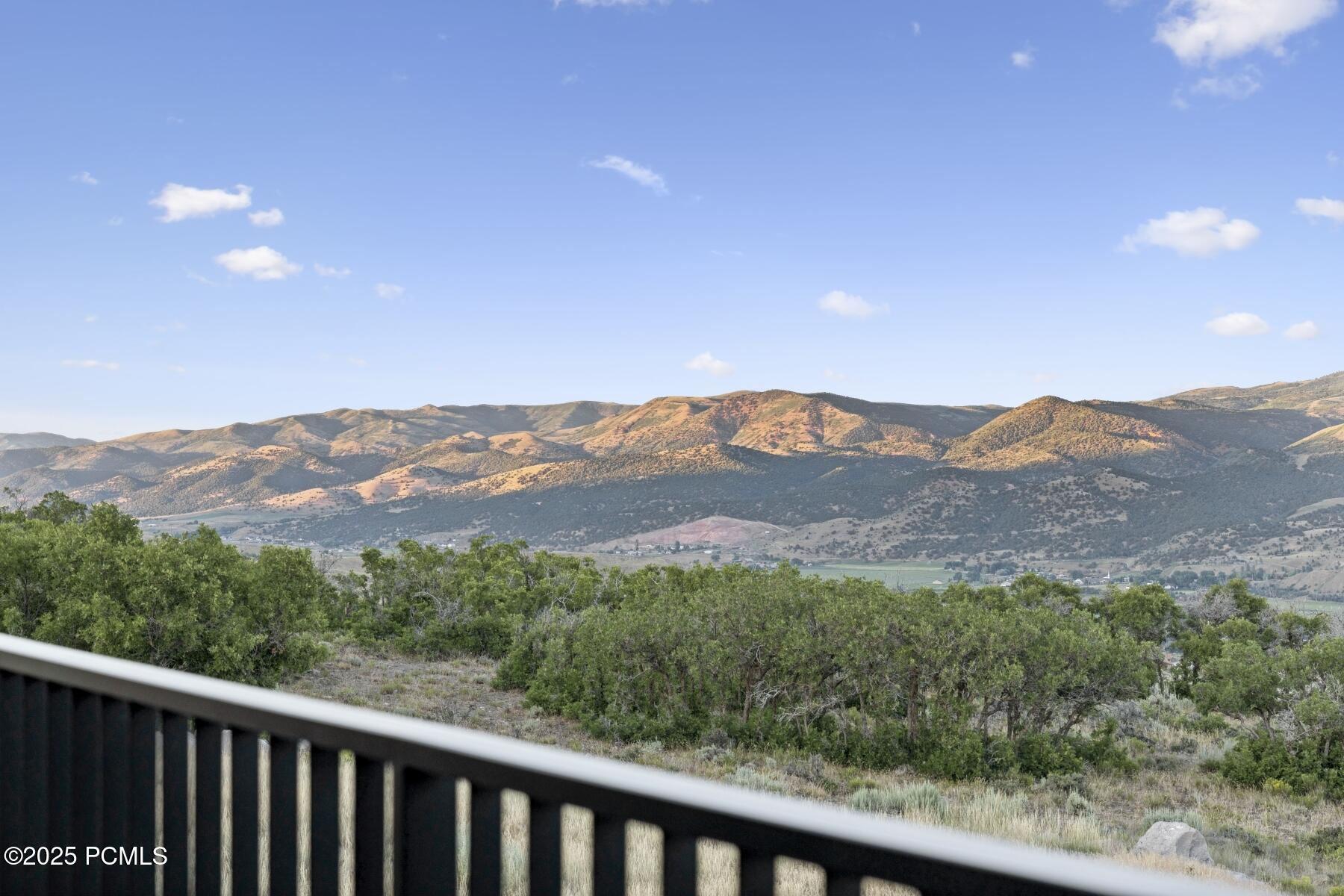 Wanship, Utah 84017, United States, 4 Bedrooms Bedrooms, ,4 BathroomsBathrooms,Residential,Active,171605