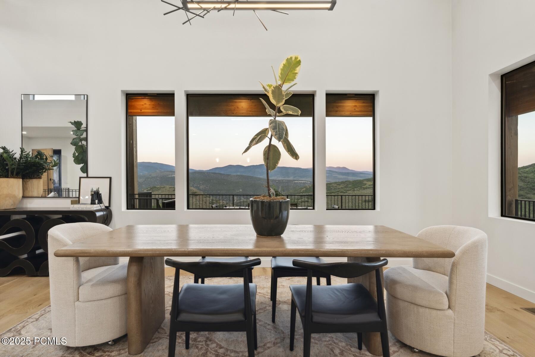 Wanship, Utah 84017, United States, 4 Bedrooms Bedrooms, ,4 BathroomsBathrooms,Residential,Active,171605