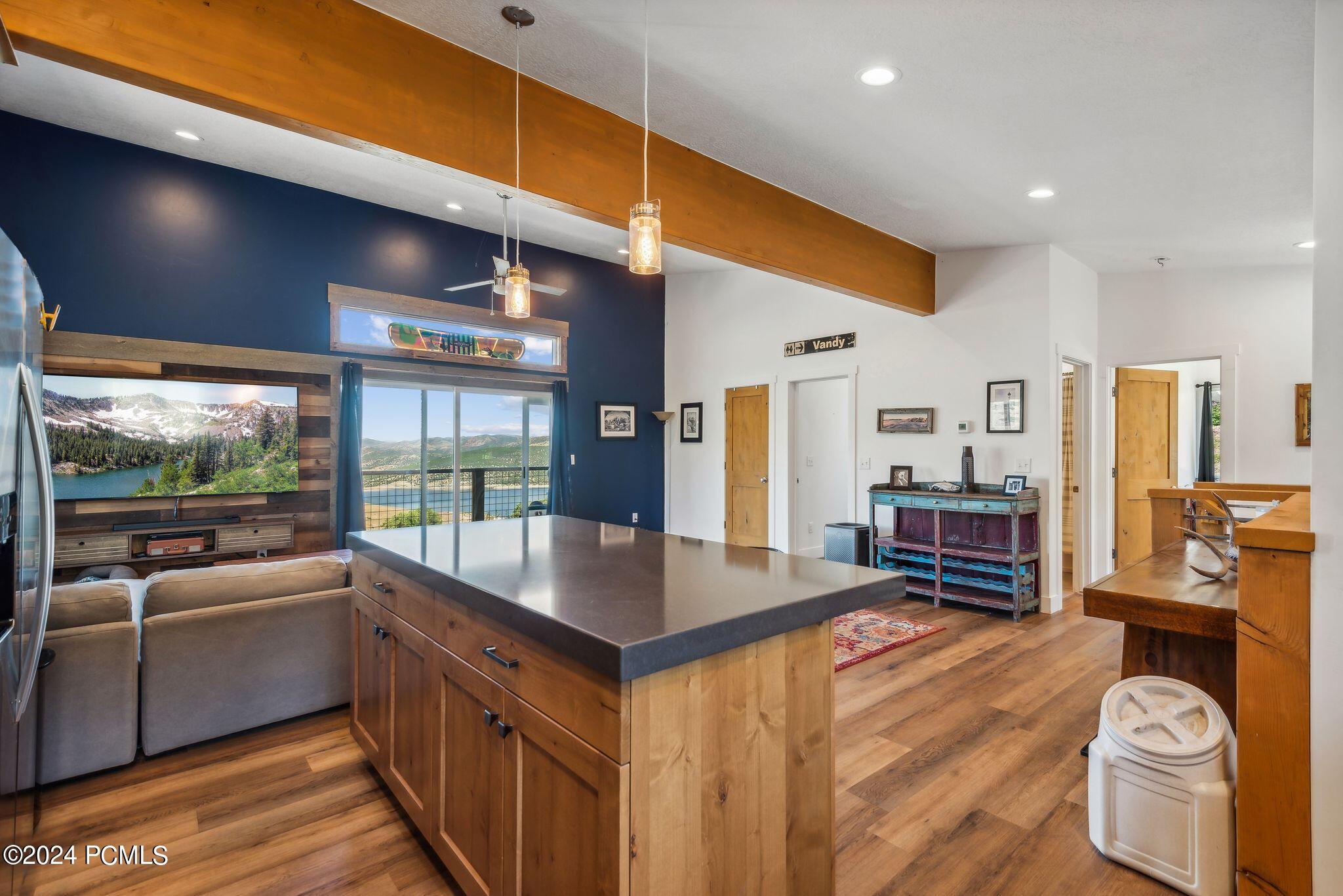 294 E Rockport Aspen Drive, Coalville, Utah image 2