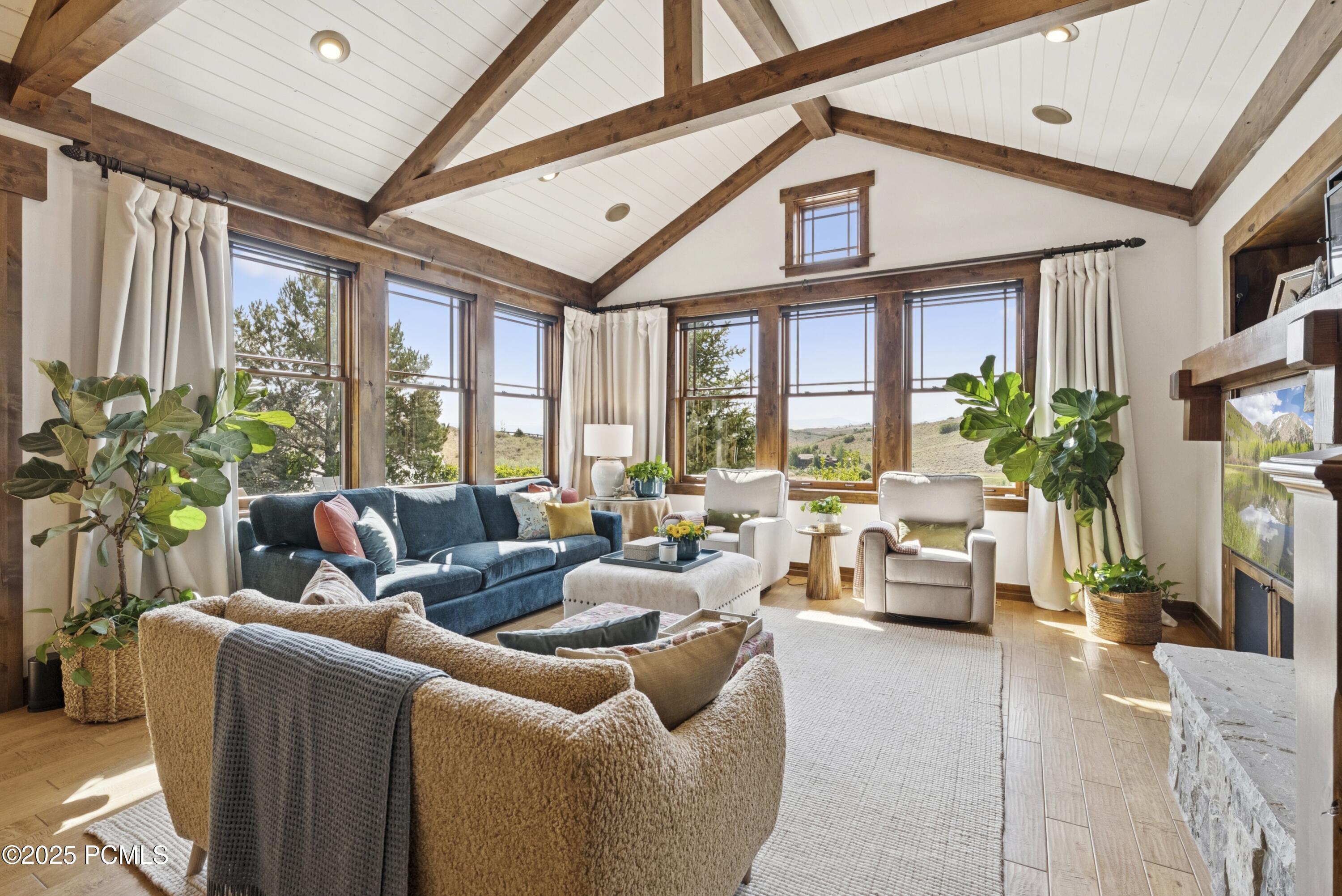 Kamas, Utah 84036, United States, 4 Bedrooms Bedrooms, ,4 BathroomsBathrooms,Residential,Active,185560