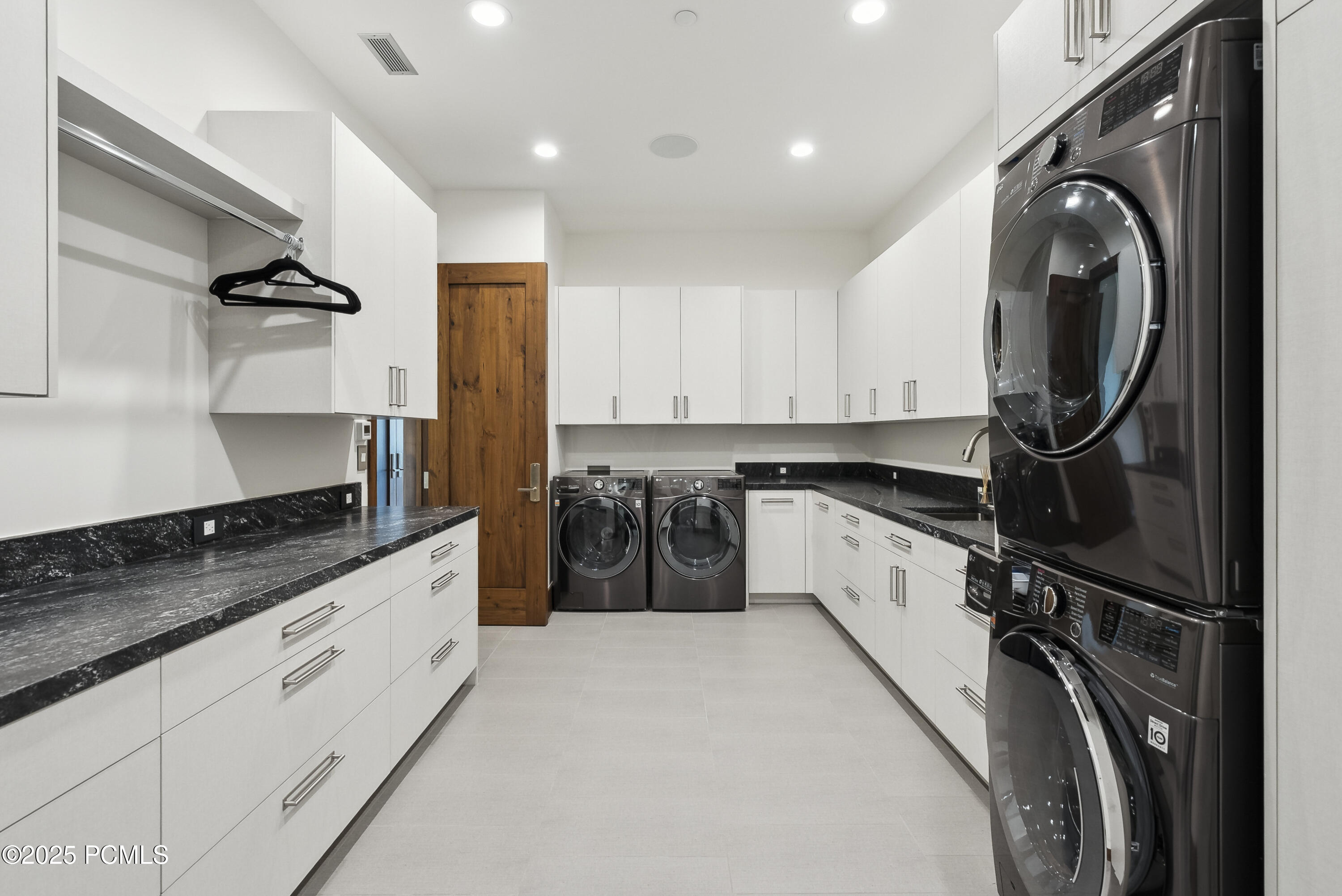 831 N Explorer Peak Drive, Heber City, Utah image 37