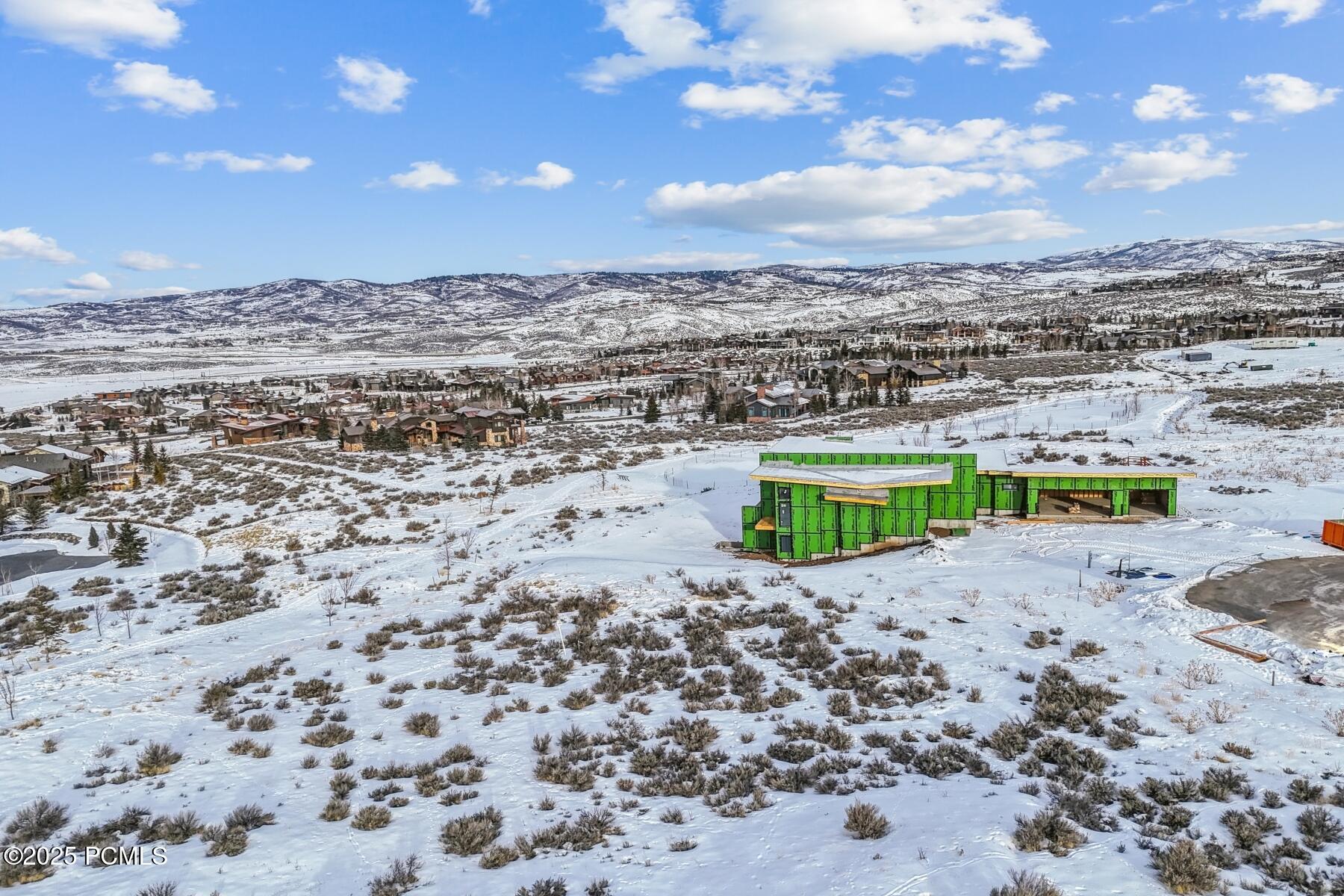 Park City, Utah 84098, United States, 5 Bedrooms Bedrooms, ,7 BathroomsBathrooms,Residential,Pending,12136