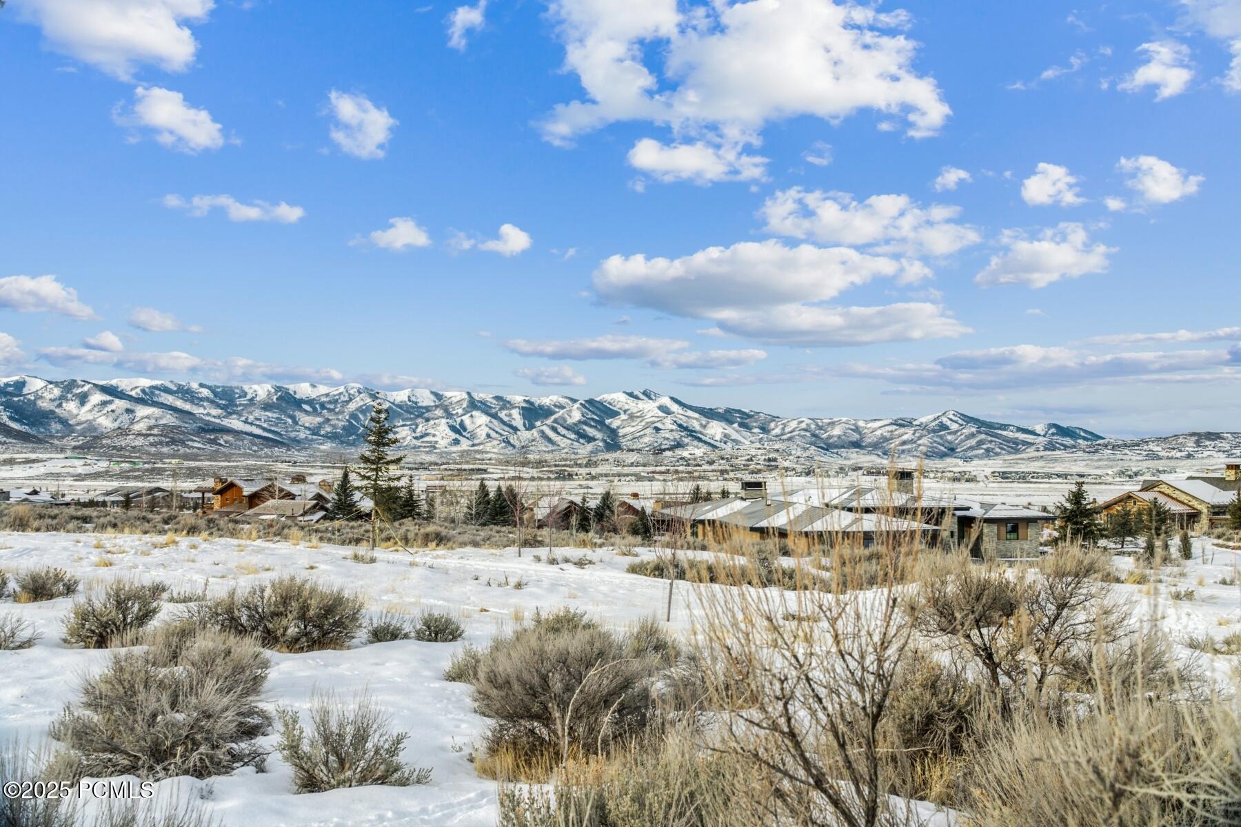 Park City, Utah 84098, United States, 5 Bedrooms Bedrooms, ,7 BathroomsBathrooms,Residential,Pending,12136