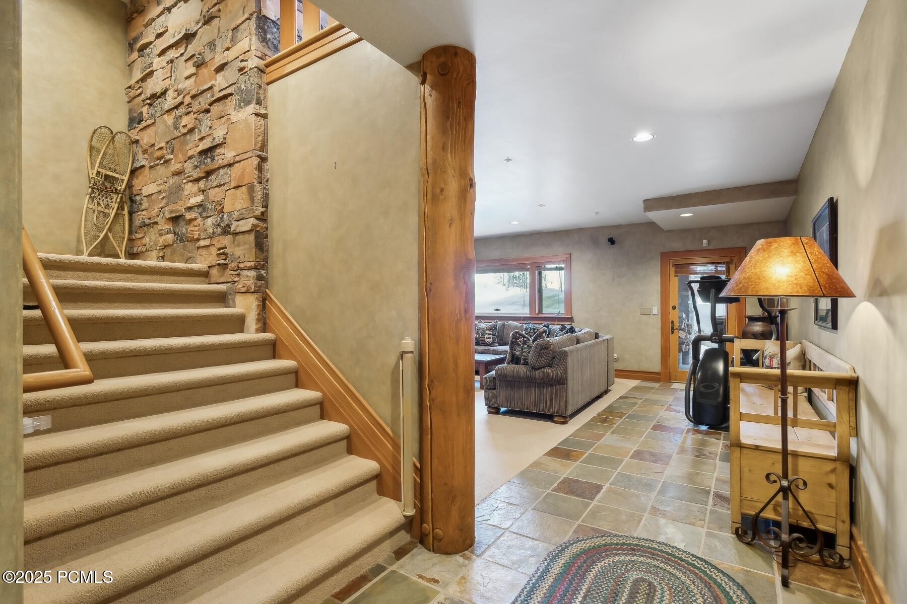 Park City, Utah 84060, United States, 6 Bedrooms Bedrooms, ,7 BathroomsBathrooms,Residential,Pending,17323