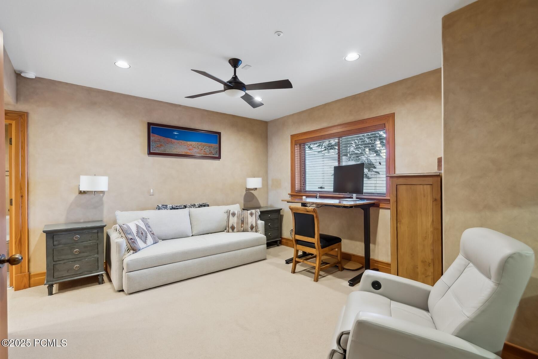 Park City, Utah 84060, United States, 6 Bedrooms Bedrooms, ,7 BathroomsBathrooms,Residential,Pending,17323