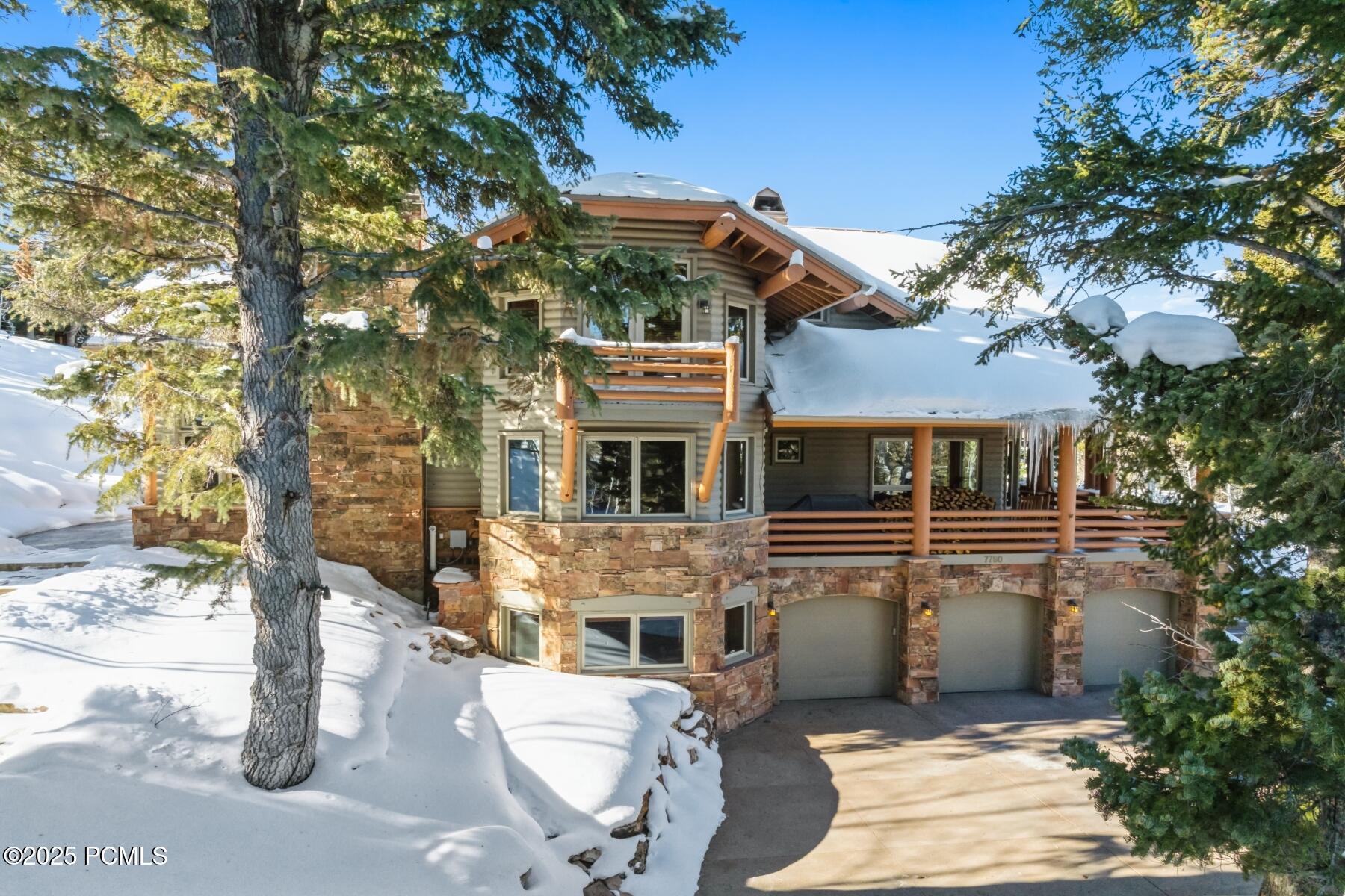 Park City, Utah 84060, United States, 6 Bedrooms Bedrooms, ,7 BathroomsBathrooms,Residential,Pending,17323