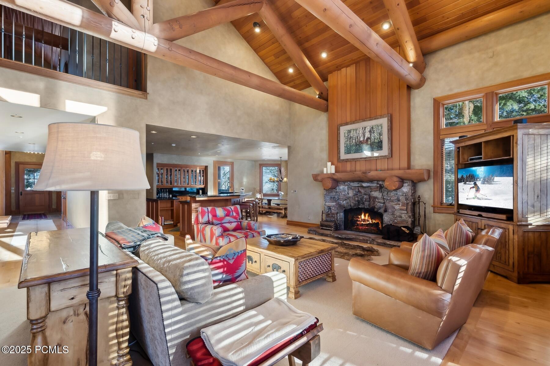 Park City, Utah 84060, United States, 6 Bedrooms Bedrooms, ,7 BathroomsBathrooms,Residential,Pending,17323